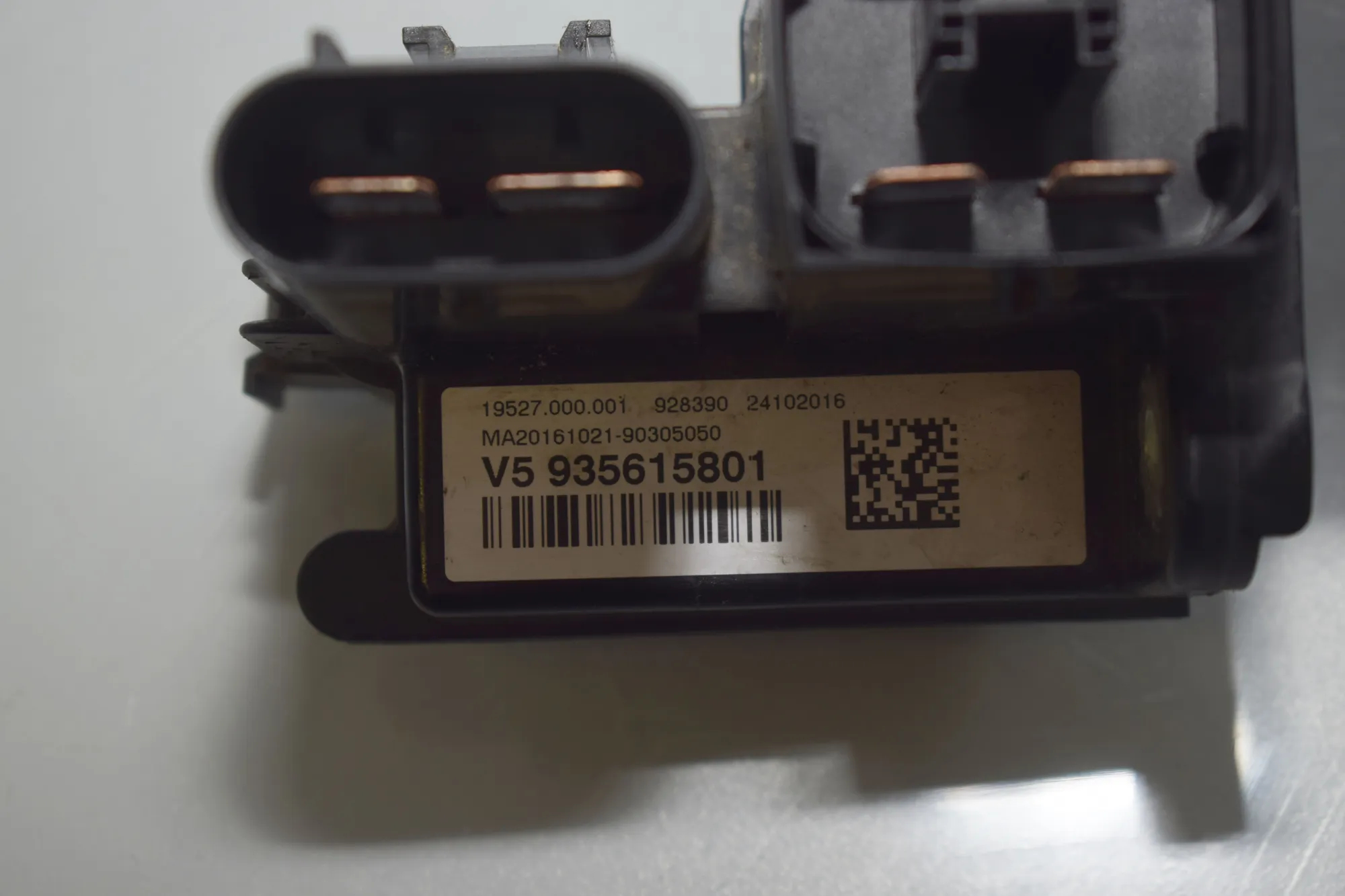 Power Distribution Unit – OEM 9356158 · BMW 3 Touring (F31) 318 d 2016 – 5