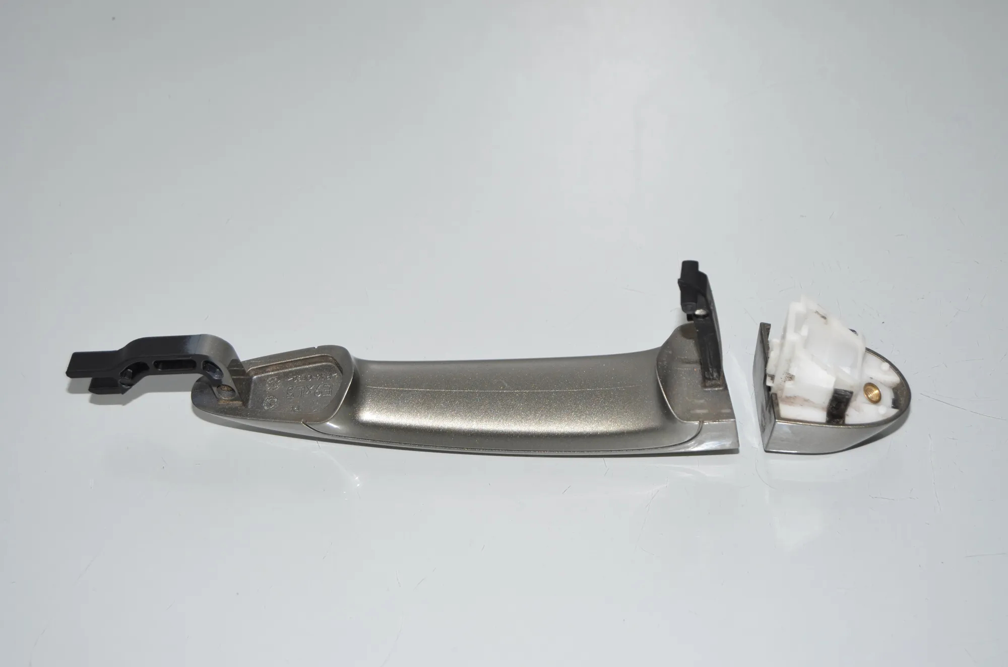 Rear Left Door Exterior Handle – OEM 7207561 · BMW 3 Touring (F31) 318 d 2016 – 2