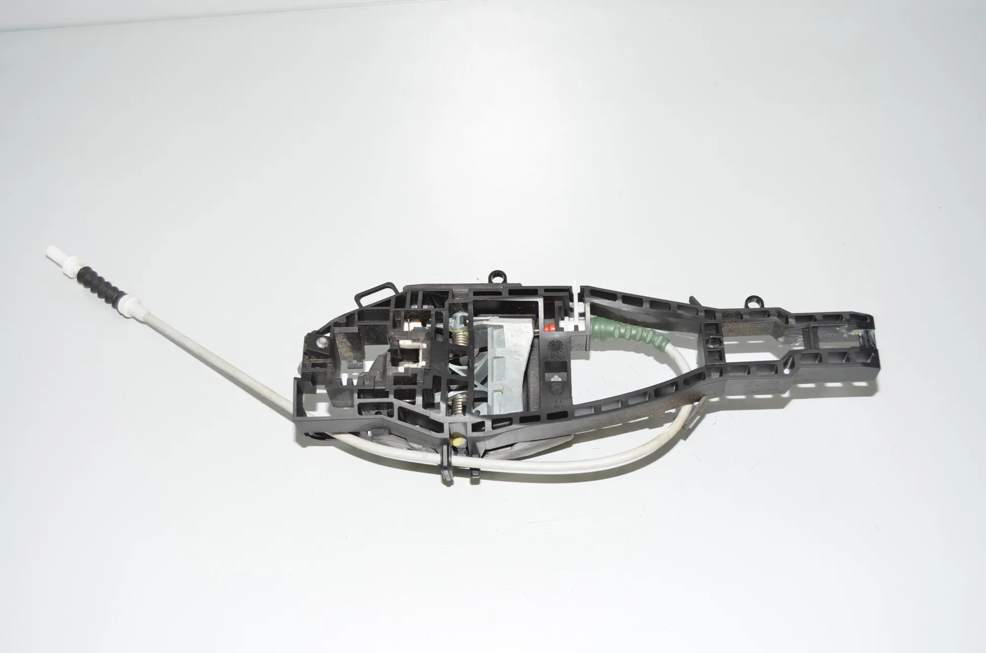 Rear Left Door Interior Handle Frame – OEM 7242567 · BMW 3 Touring (F31) 318 d 2016 – 2