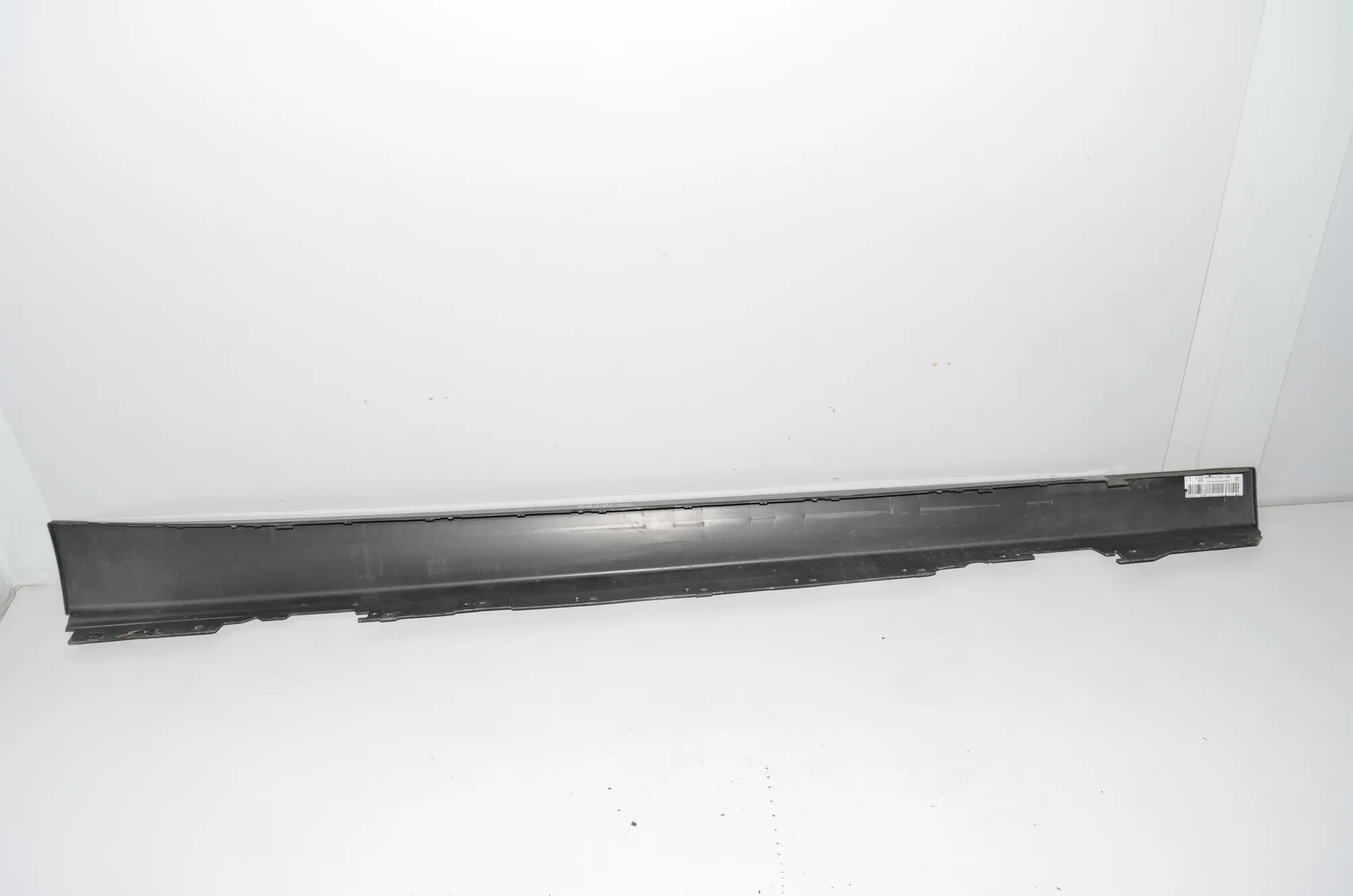 Left Side Plastic Sideskirt Cover – OEM 7256911 · BMW 3 Touring (F31) 318 d 2016 – 4