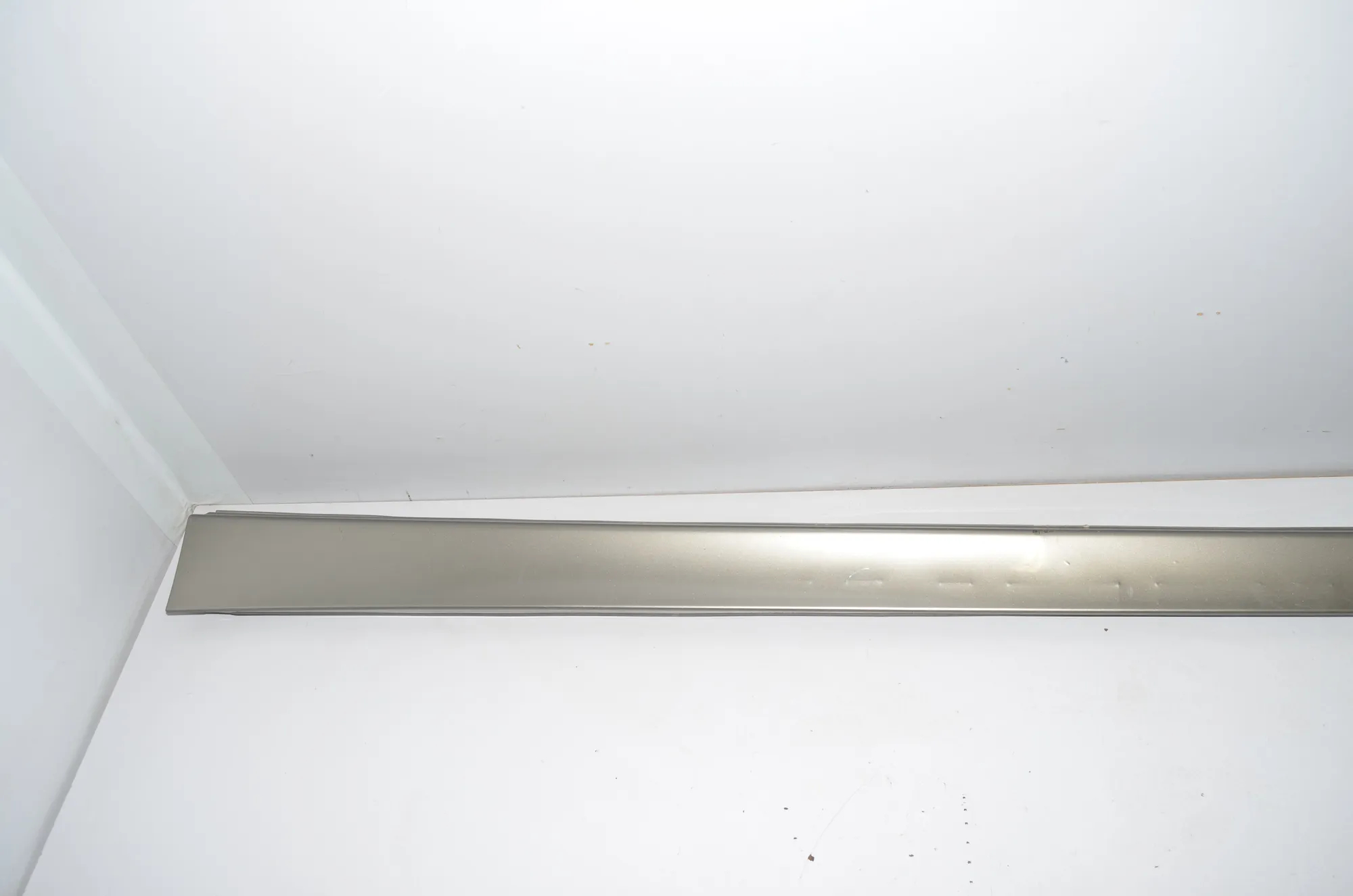 Left Side Plastic Sideskirt Cover – OEM 7256911 · BMW 3 Touring (F31) 318 d 2016 – 2