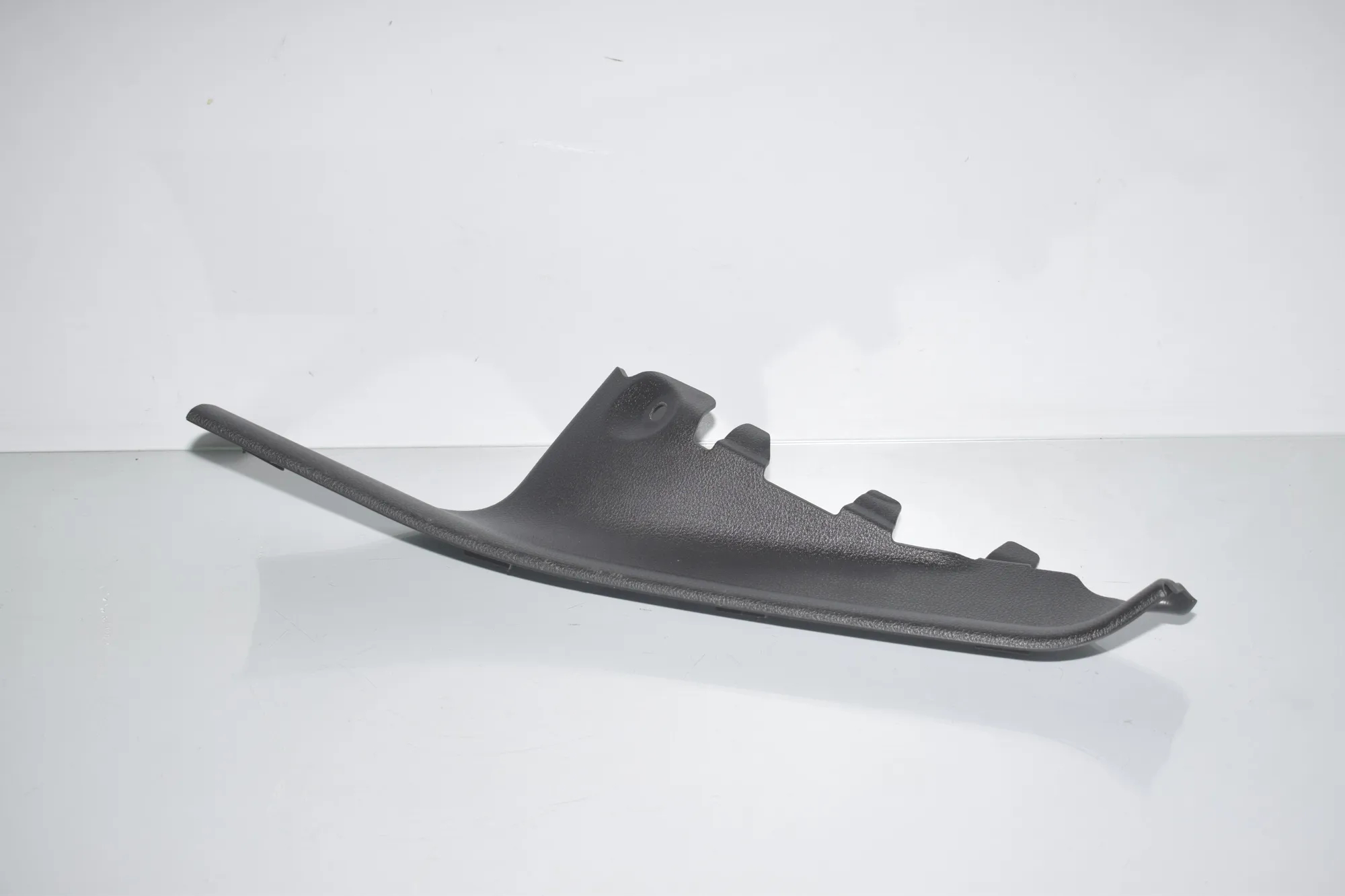 Rear Left Interior Step Trim – OEM 7221917 · BMW 3 (F30, F80) 328 i xDrive 2012
