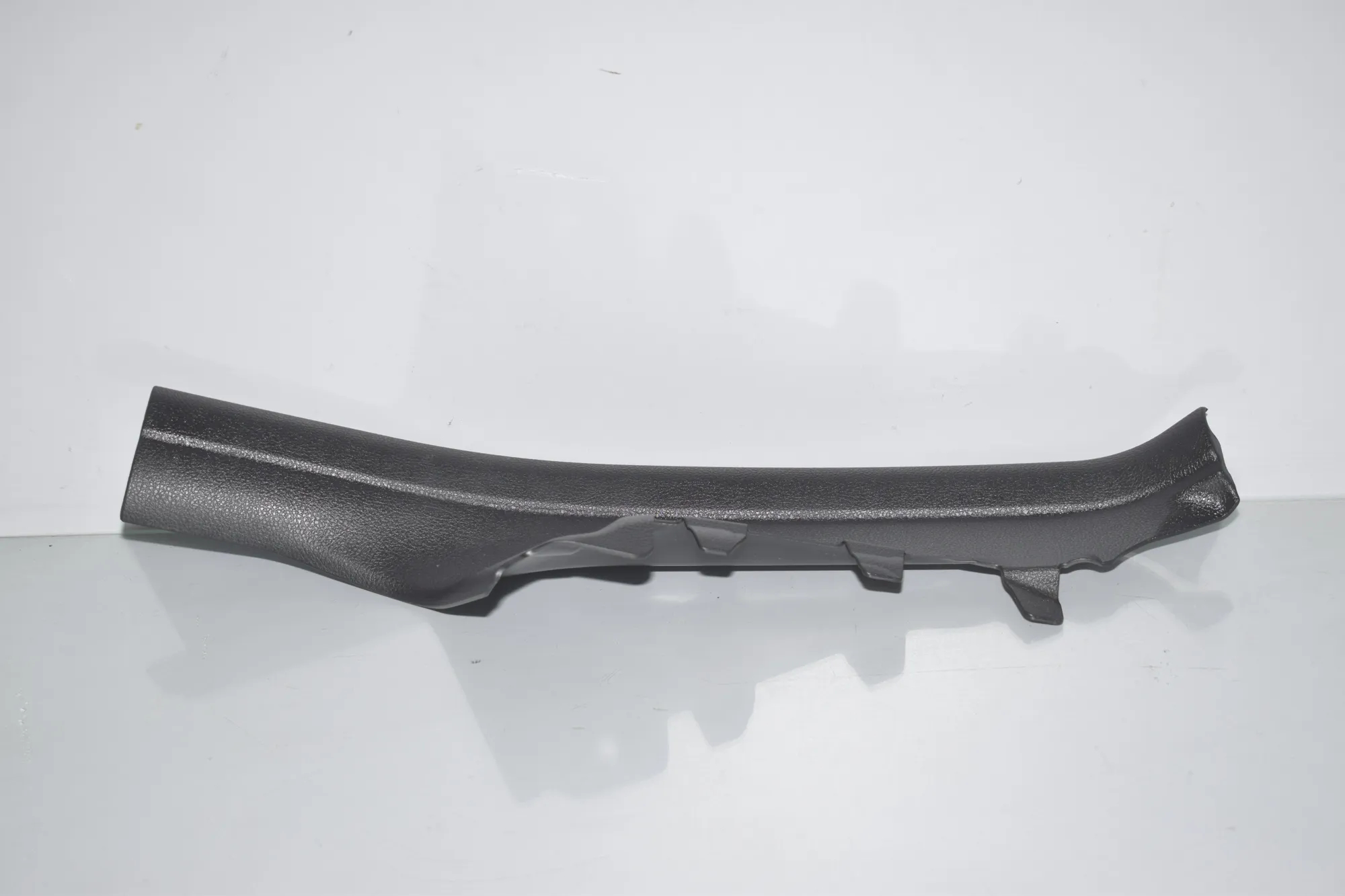 Rear Right Sill Trim – OEM 7221918 · BMW 3 (F30, F80) 328 i xDrive 2012