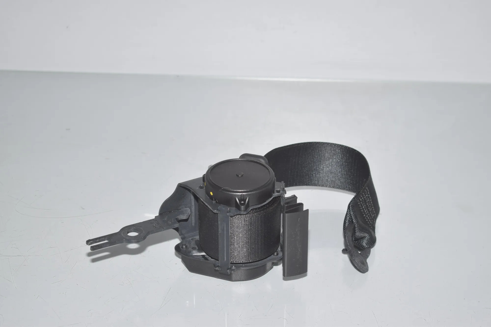 Rear Left Seatbelt – OEM 7259389 · BMW 3 (F30, F80) 328 i xDrive 2012 – 3