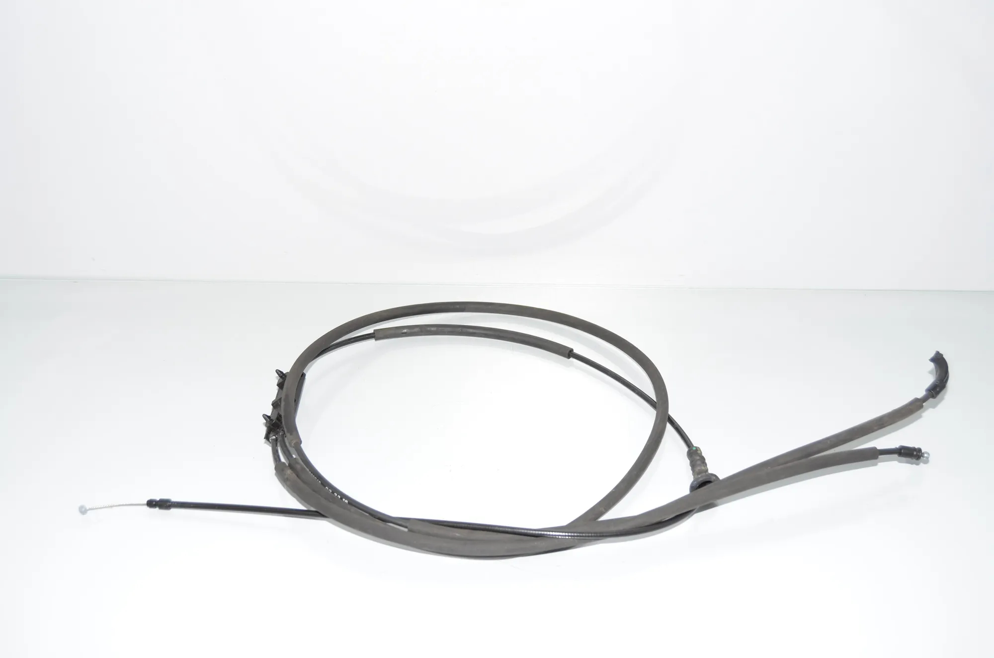 Bonnet Lock Cable – OEM 7313782 · BMW 3 Touring (F31) 318 d 2016 – 4
