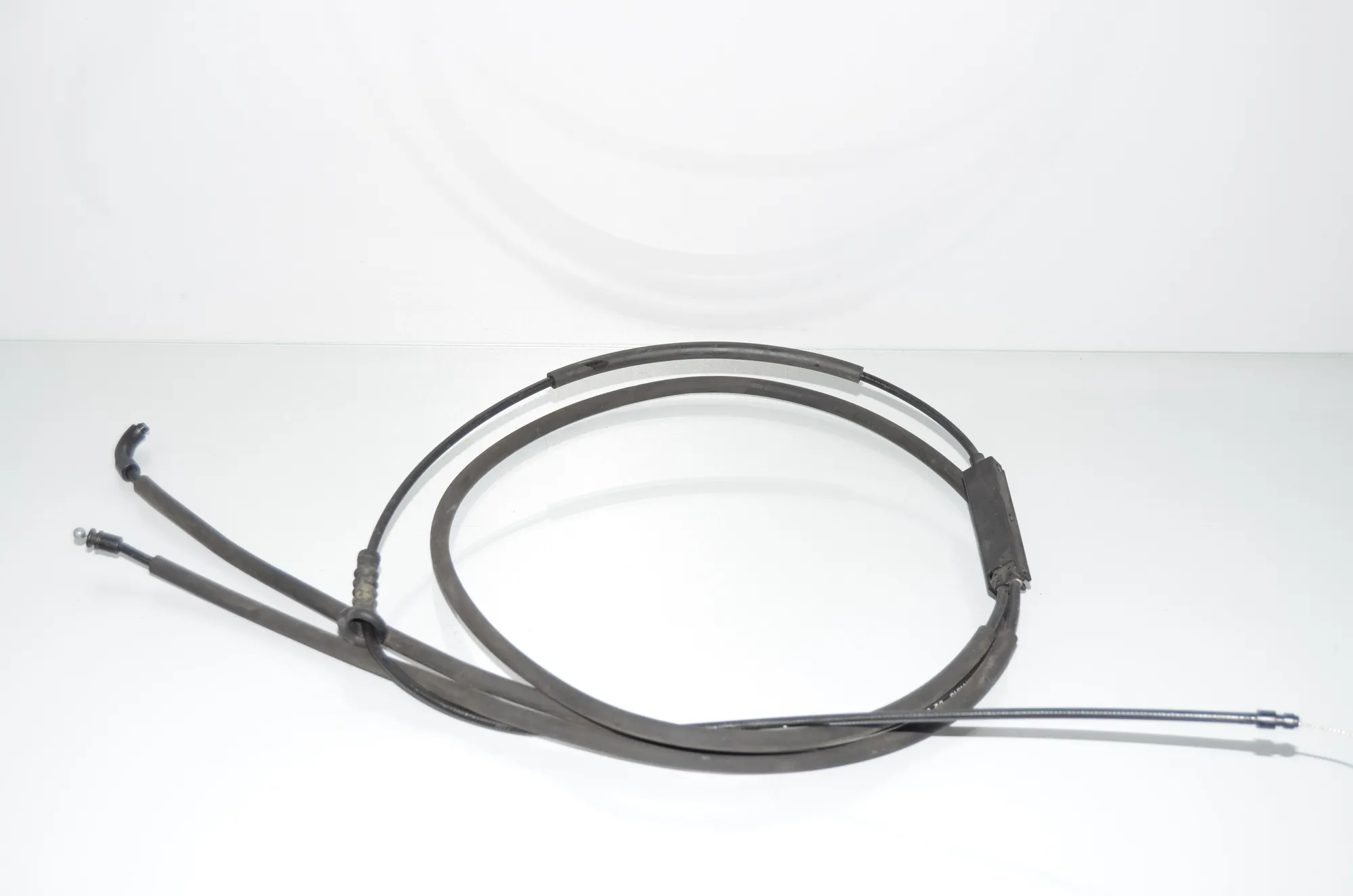 Bonnet Lock Cable – OEM 7313782 · BMW 3 Touring (F31) 318 d 2016
