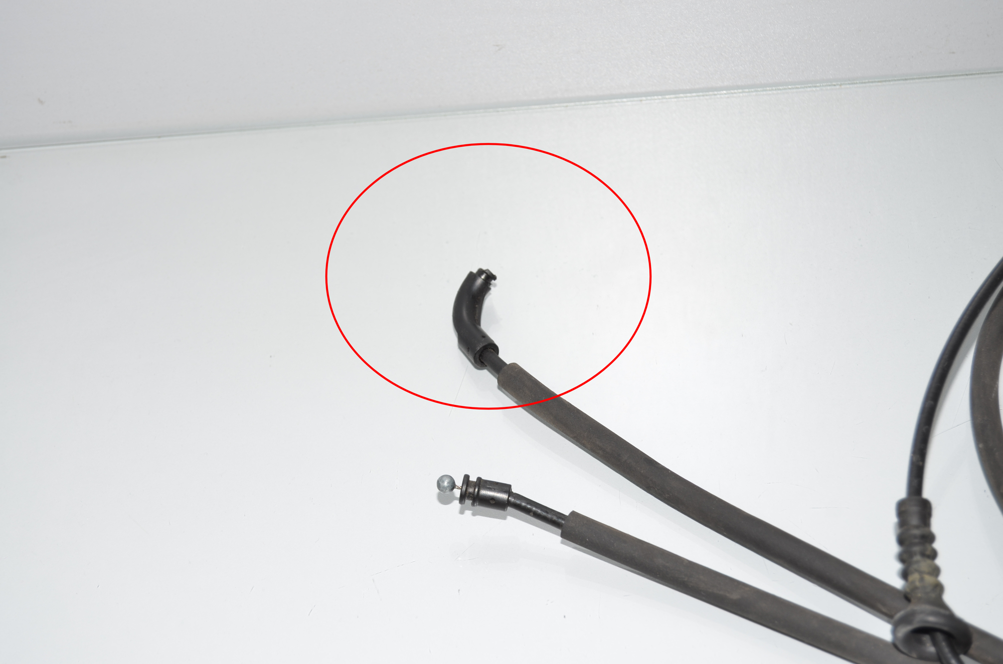 Bonnet Lock Cable – OEM 7313782 · BMW 3 Touring (F31) 318 d 2016 – 6
