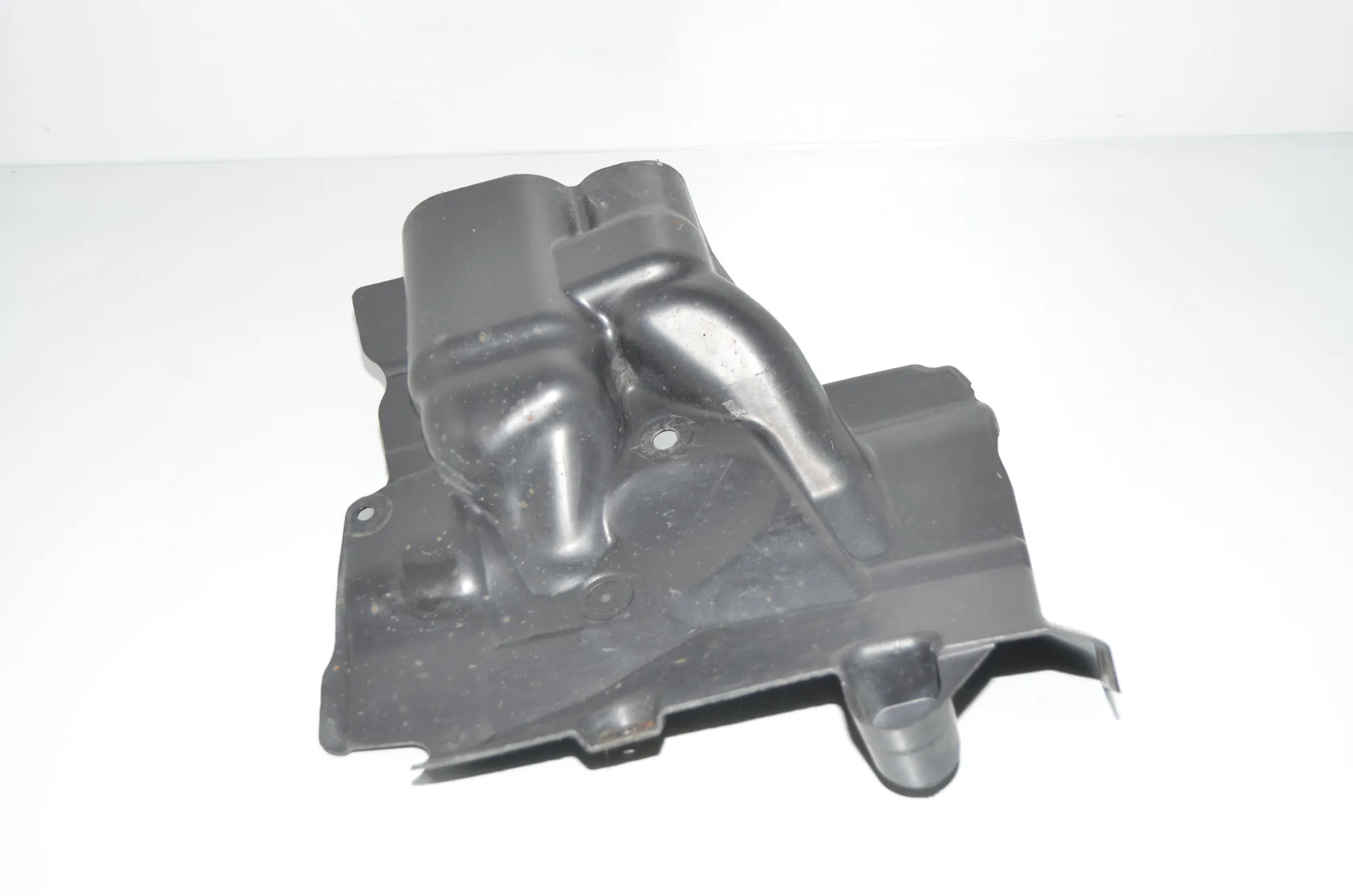 Control Arm Cover – OEM 7185170 · BMW 5 (F10) 525 d 2012 – 2