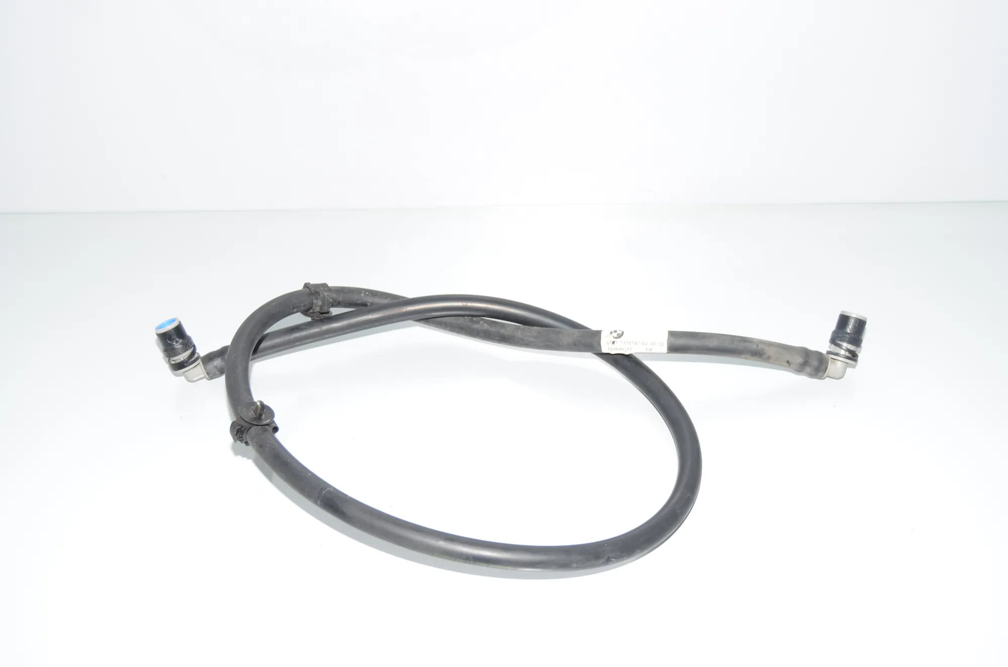 Headlight Washer Nozzle Pipe – OEM 7178747 · BMW 5 (F10) 525 d 2012 – 4
