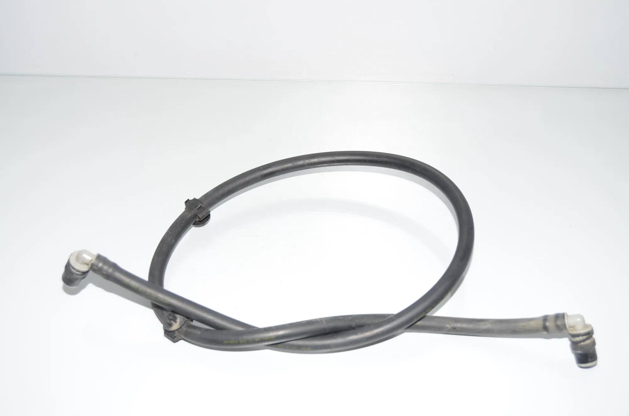 Headlight Washer Nozzle Pipe – OEM 7178747 · BMW 5 (F10) 525 d 2012 – 2