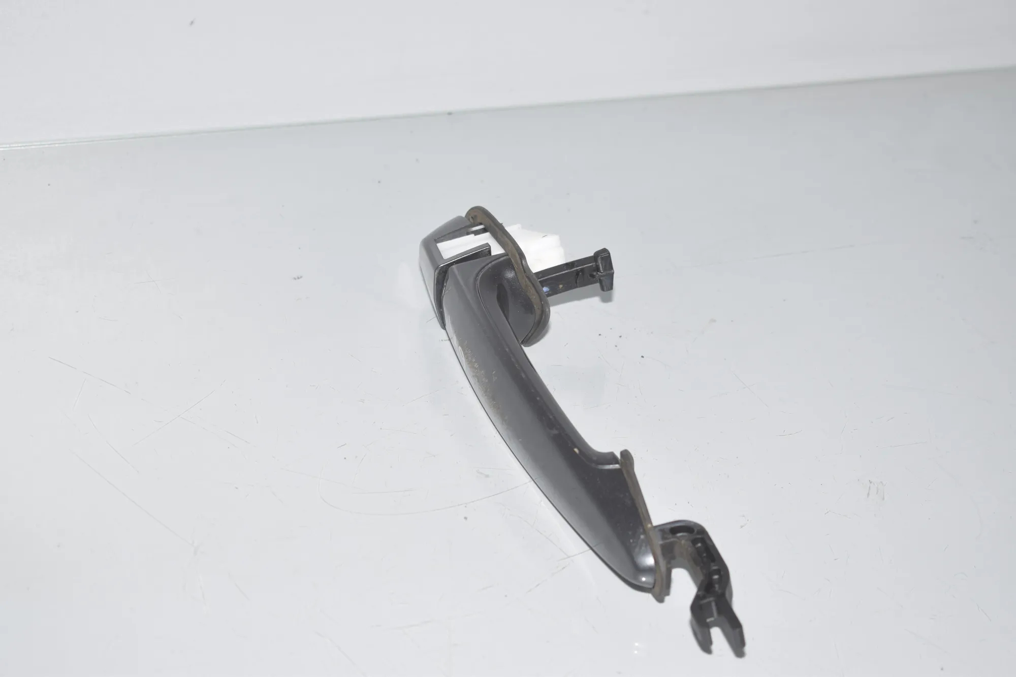 Rear Left Door Exterior Handle – OEM 7207561 · BMW 3 (F30, F80) 328 i xDrive 2012 – 4
