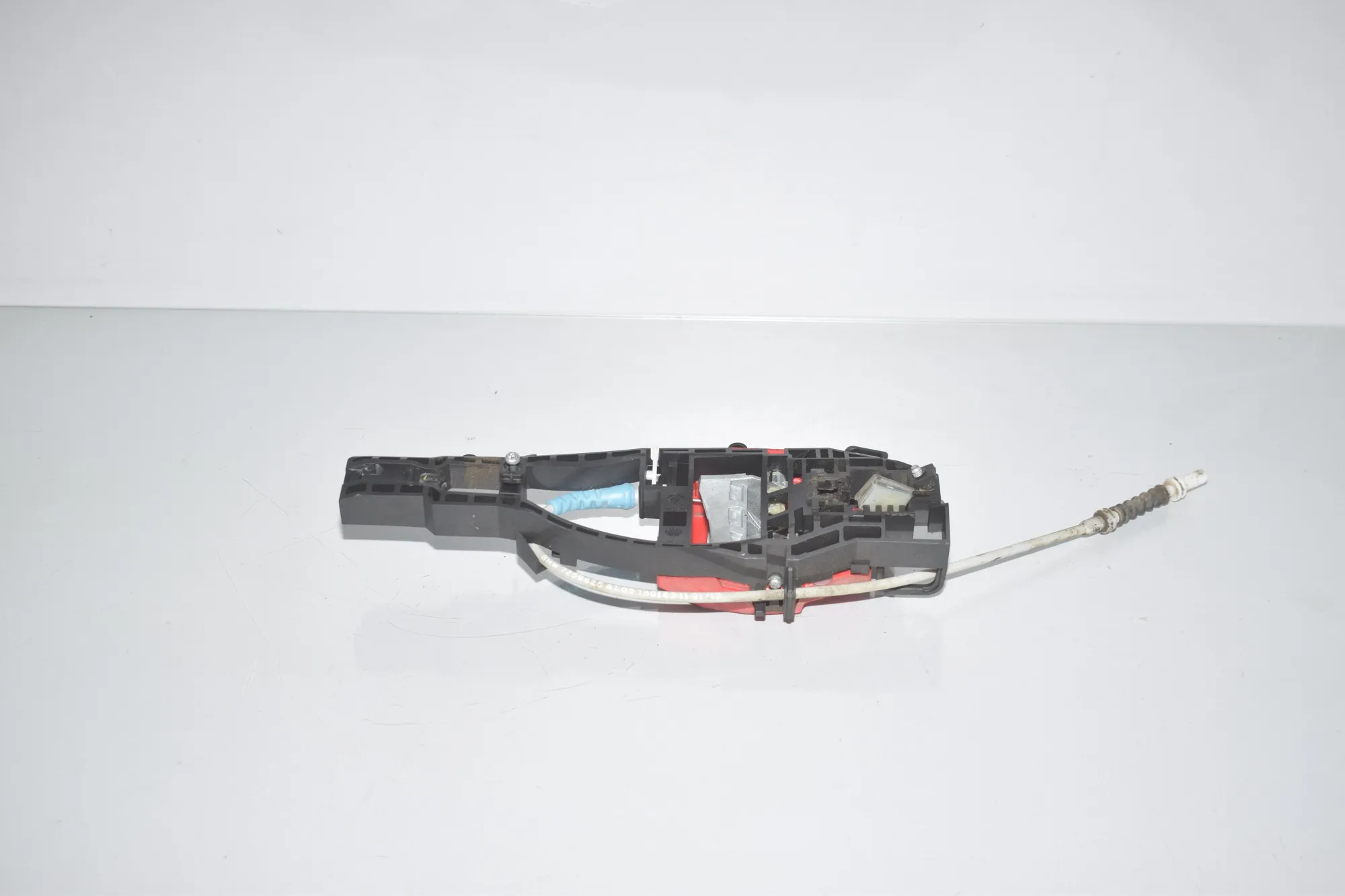 Rear Right Door Interior Handle Frame – OEM 7321640 · BMW 3 (F30, F80) 328 i xDrive 2012 – 3