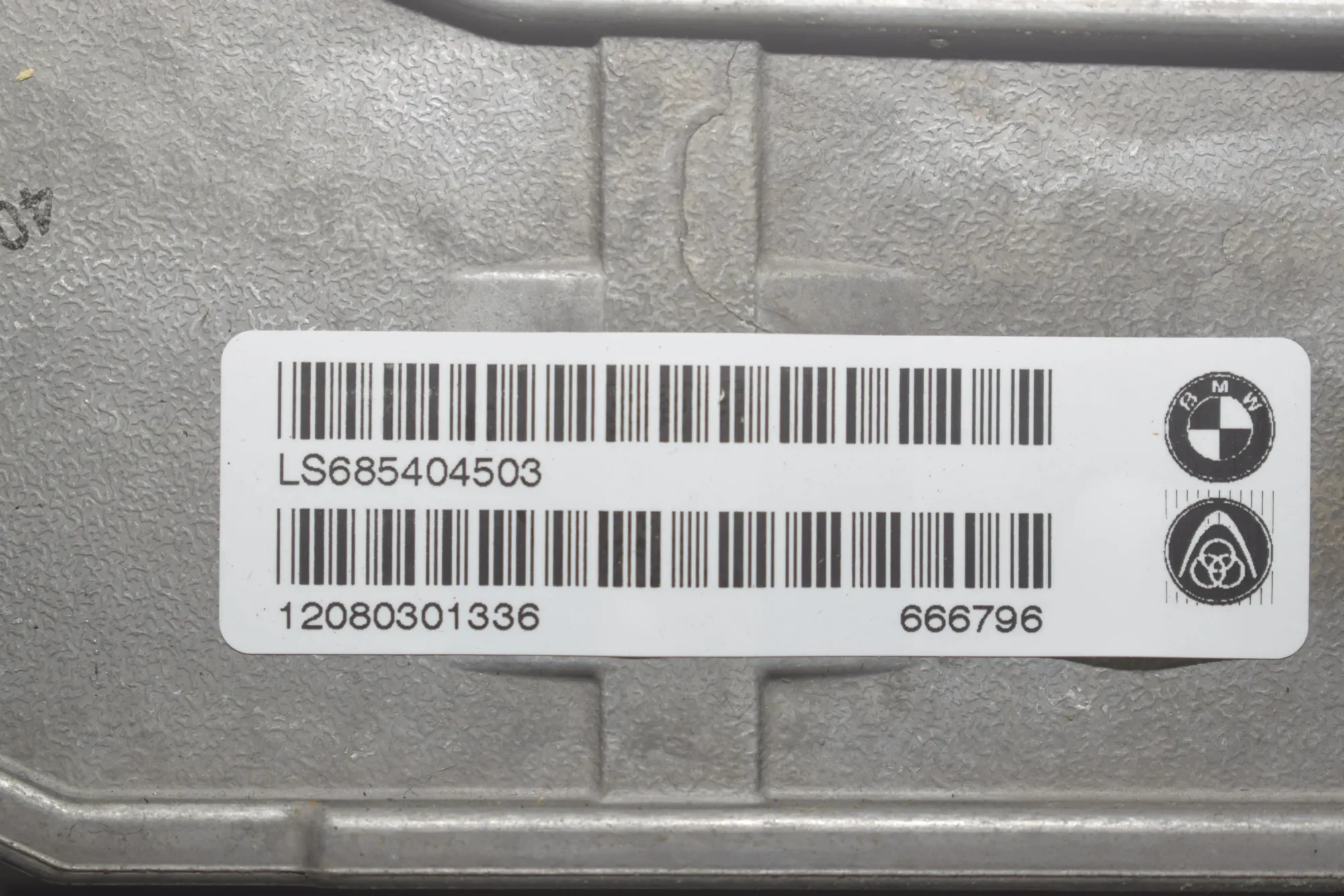 Steering Wheel Adjustment Mechanism – OEM 6854045 · BMW 3 (F30, F80) 328 i xDrive 2012 – 5