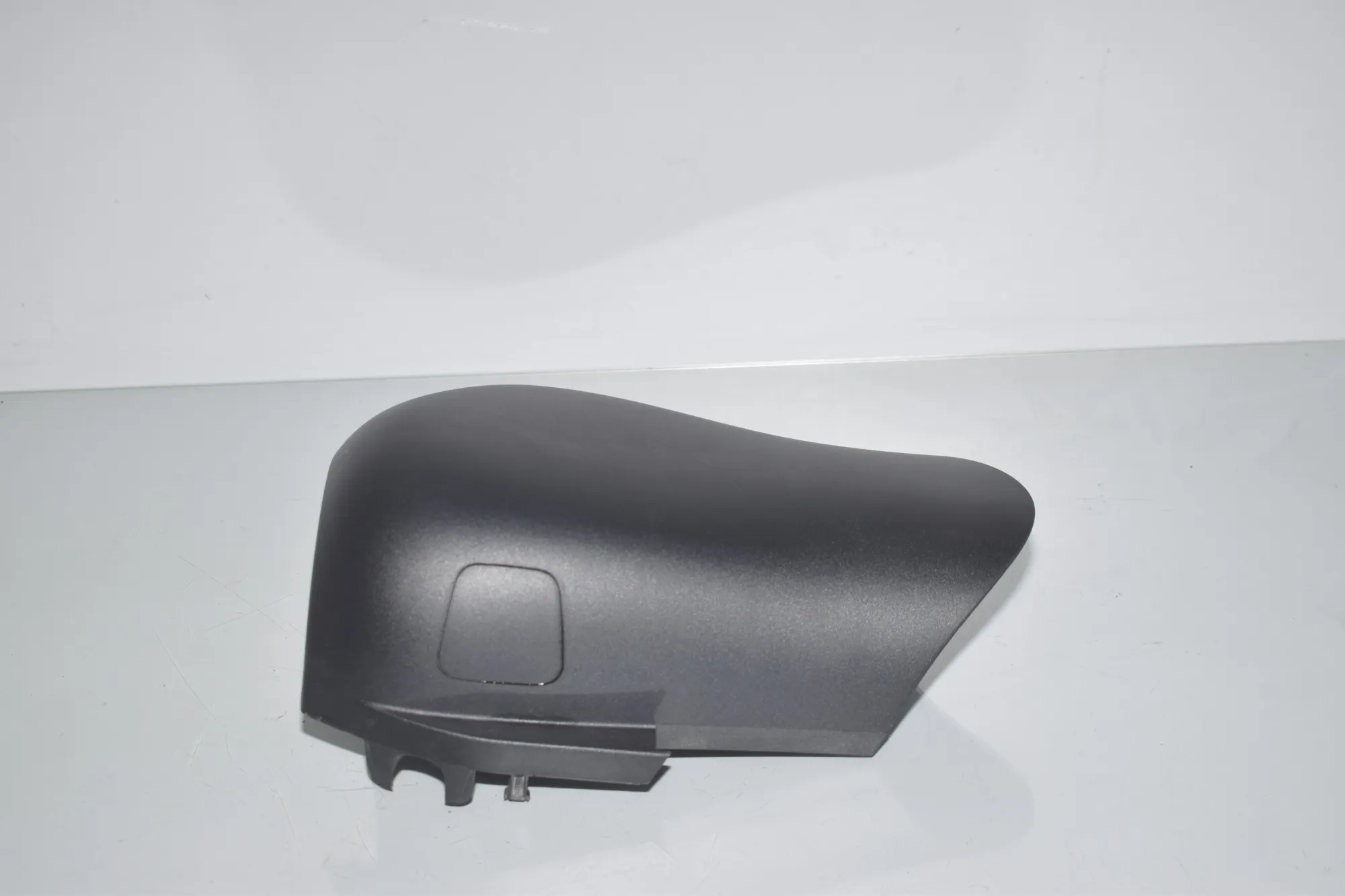 Steering Mechanism Trim – OEM 9219550 · BMW 3 (F30, F80) 328 i xDrive 2012 – 3