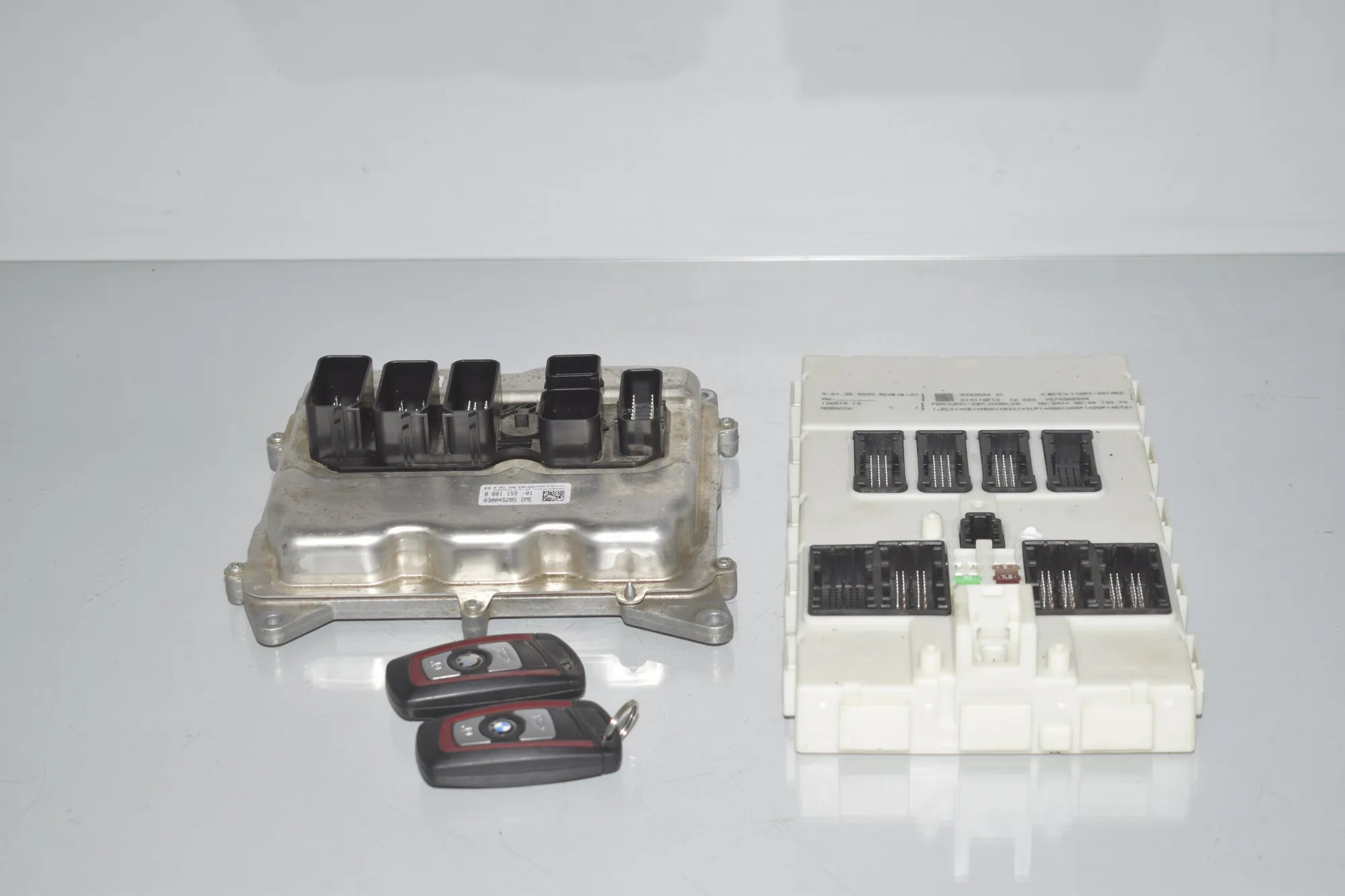 Engine Ignition ECU Set – OEM 8601159 · BMW 3 (F30, F80) 328 i xDrive 2012