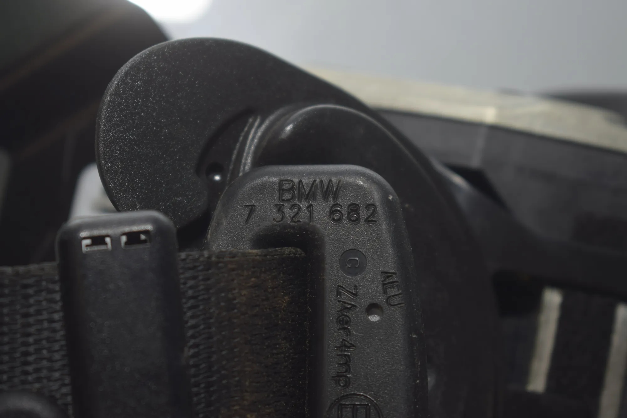 Front Right Seatbelt – OEM 7321682 · BMW 3 (F30, F80) 328 i xDrive 2012 – 5