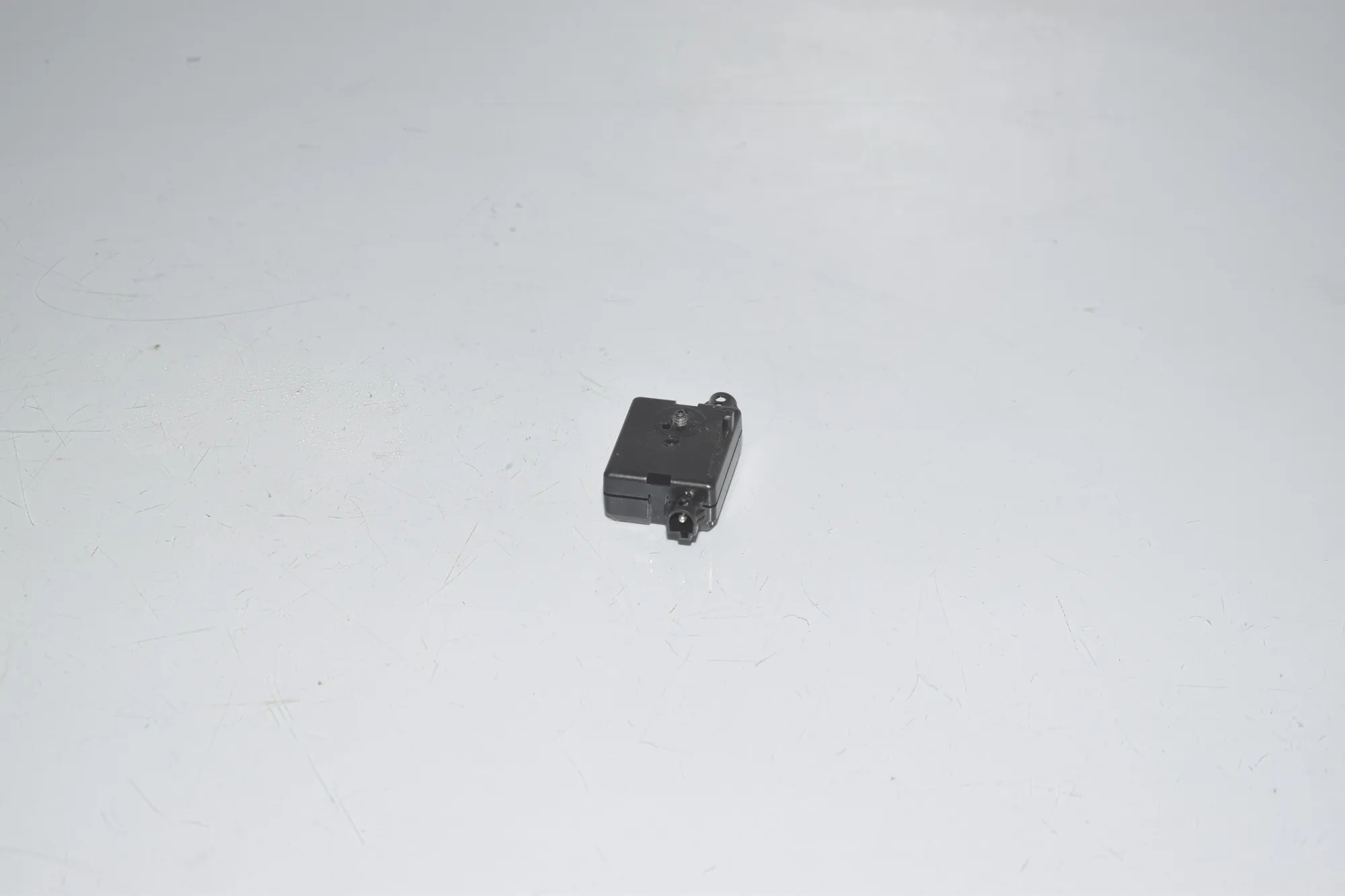 Antenna – OEM 9231466 · BMW 3 (F30, F80) 328 i xDrive 2012 – 3