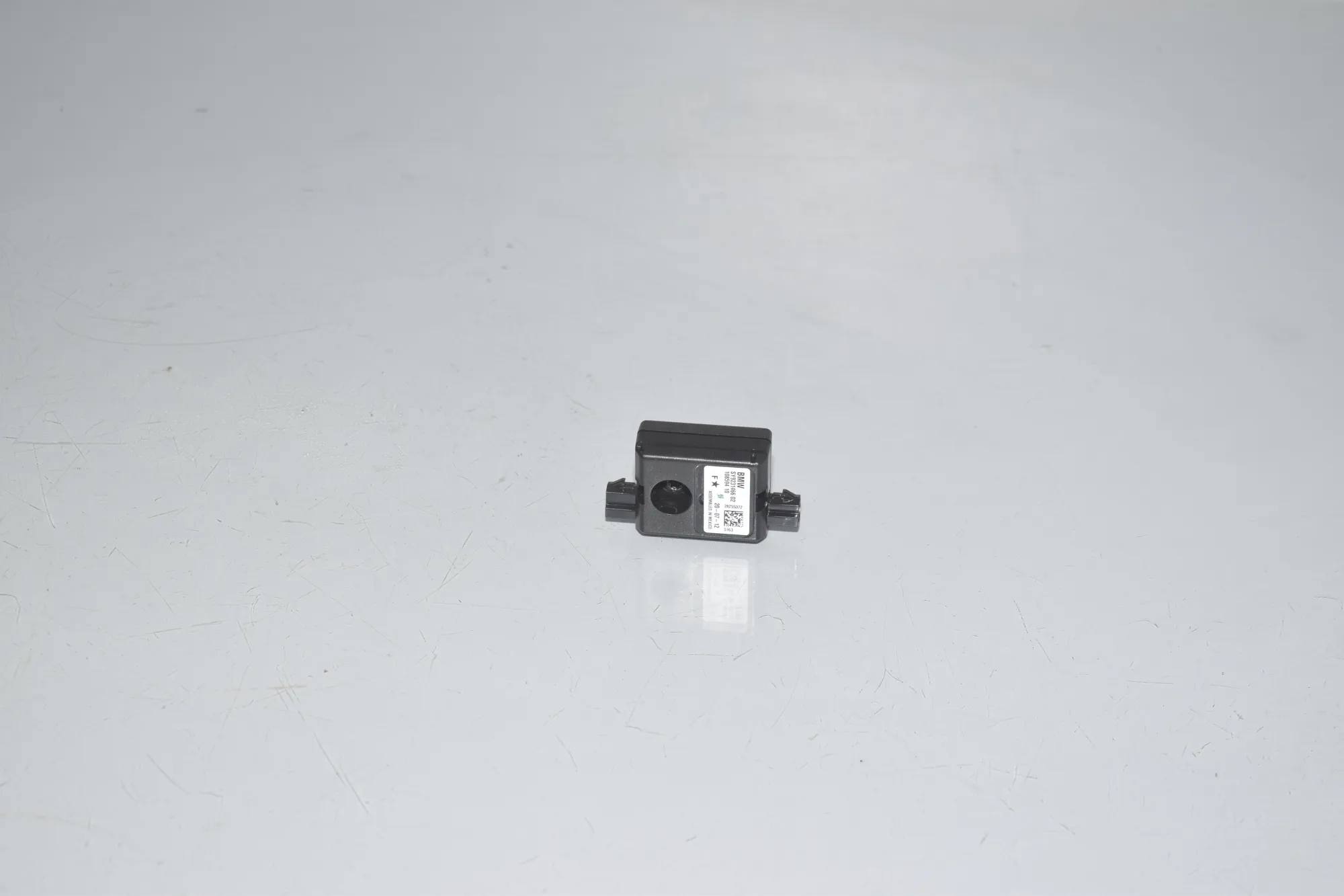 Antenna – OEM 9231466 · BMW 3 (F30, F80) 328 i xDrive 2012 – 2