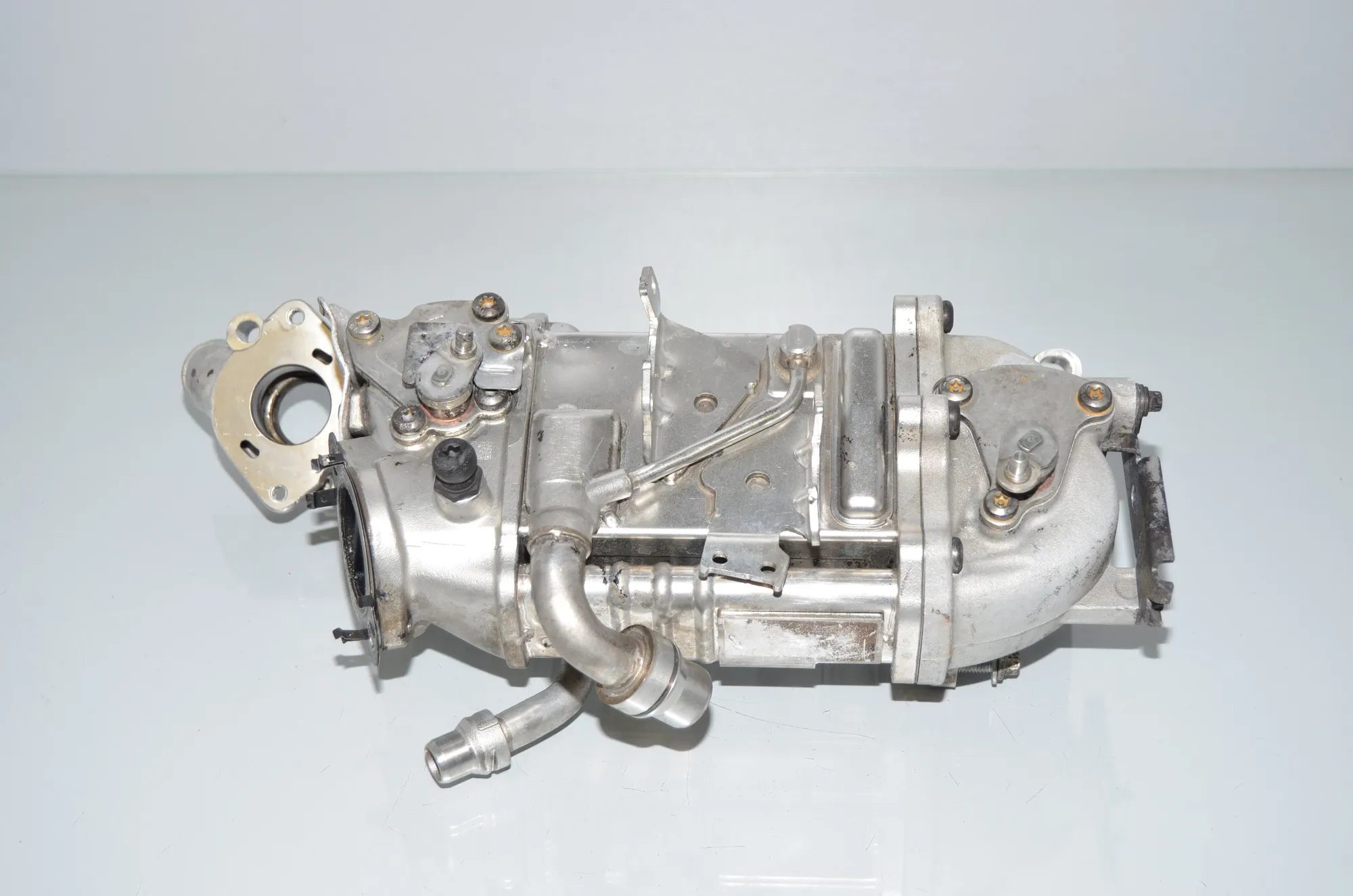 EGR Cooler – OEM 8598309 · BMW X5 (G05) BMW X5 (G05) xDrive 30 d Mild-Hybrid 2021 – 3