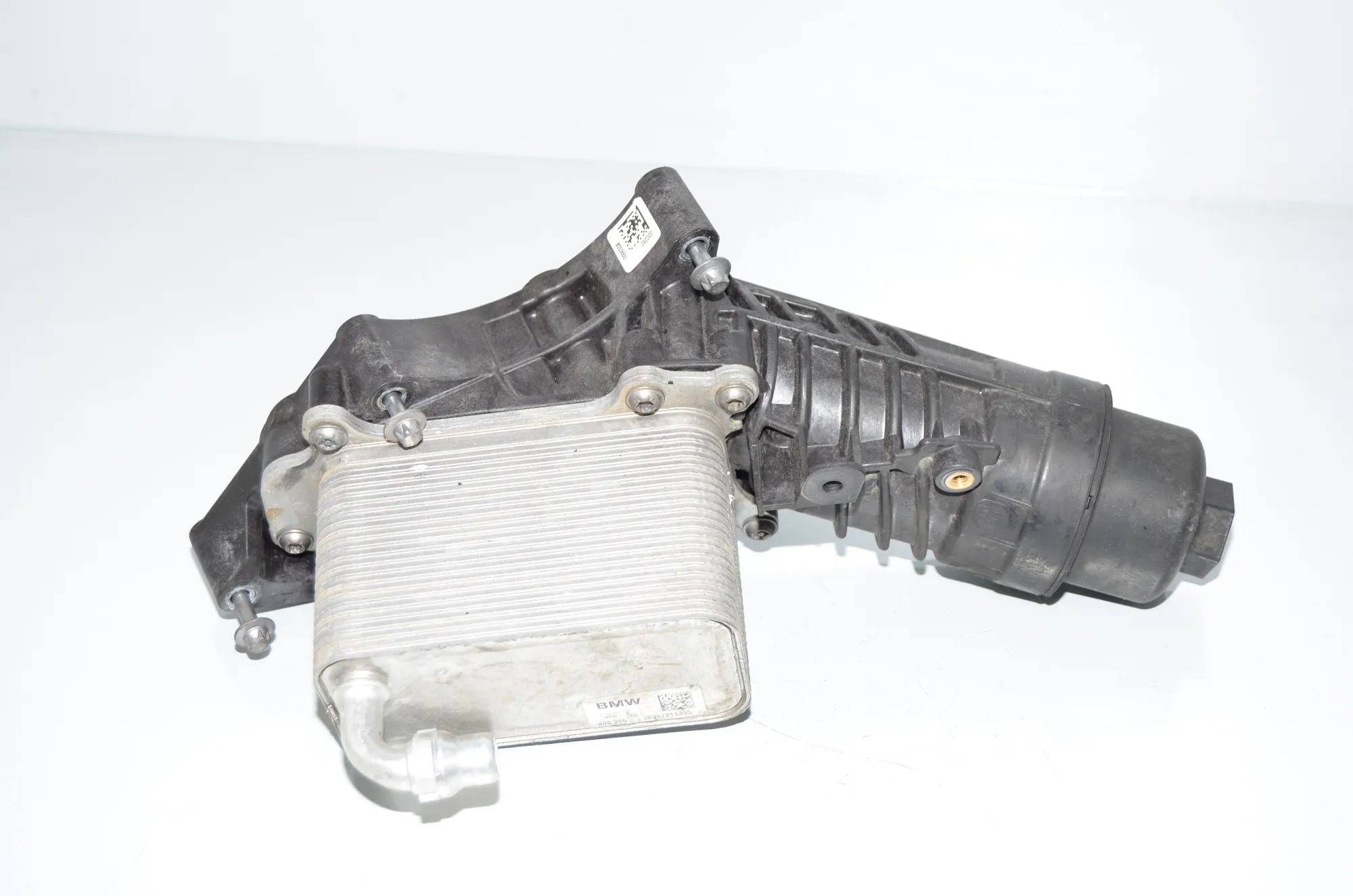 Oil Cooler – OEM 8586674 · BMW X5 (G05) BMW X5 (G05) xDrive 30 d Mild-Hybrid 2021 – 4