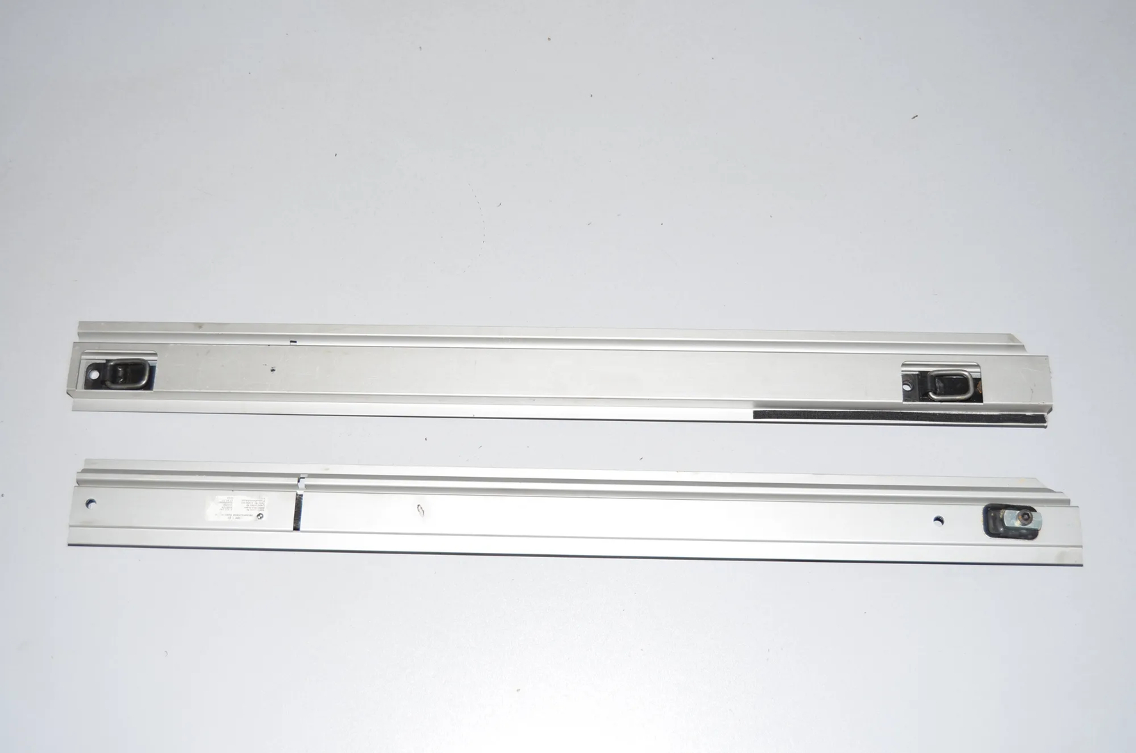 Boot Trunk Luggage Lashing Left Rail – OEM 51473411941 · BMW X3 X3 (E83) (2003 - 2011) 2.0 d (2004 - 2007, 2.0 L, 110 kW) 2003 – 3