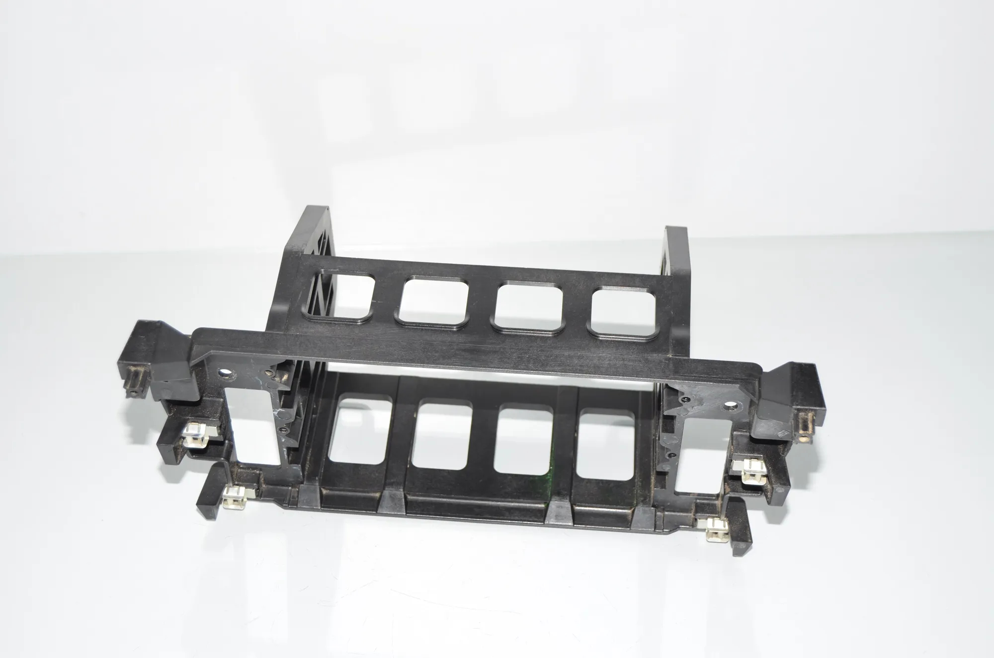 Bracket – OEM 9166665 · BMW 5 Touring (F11) 520 d 2010 – 2