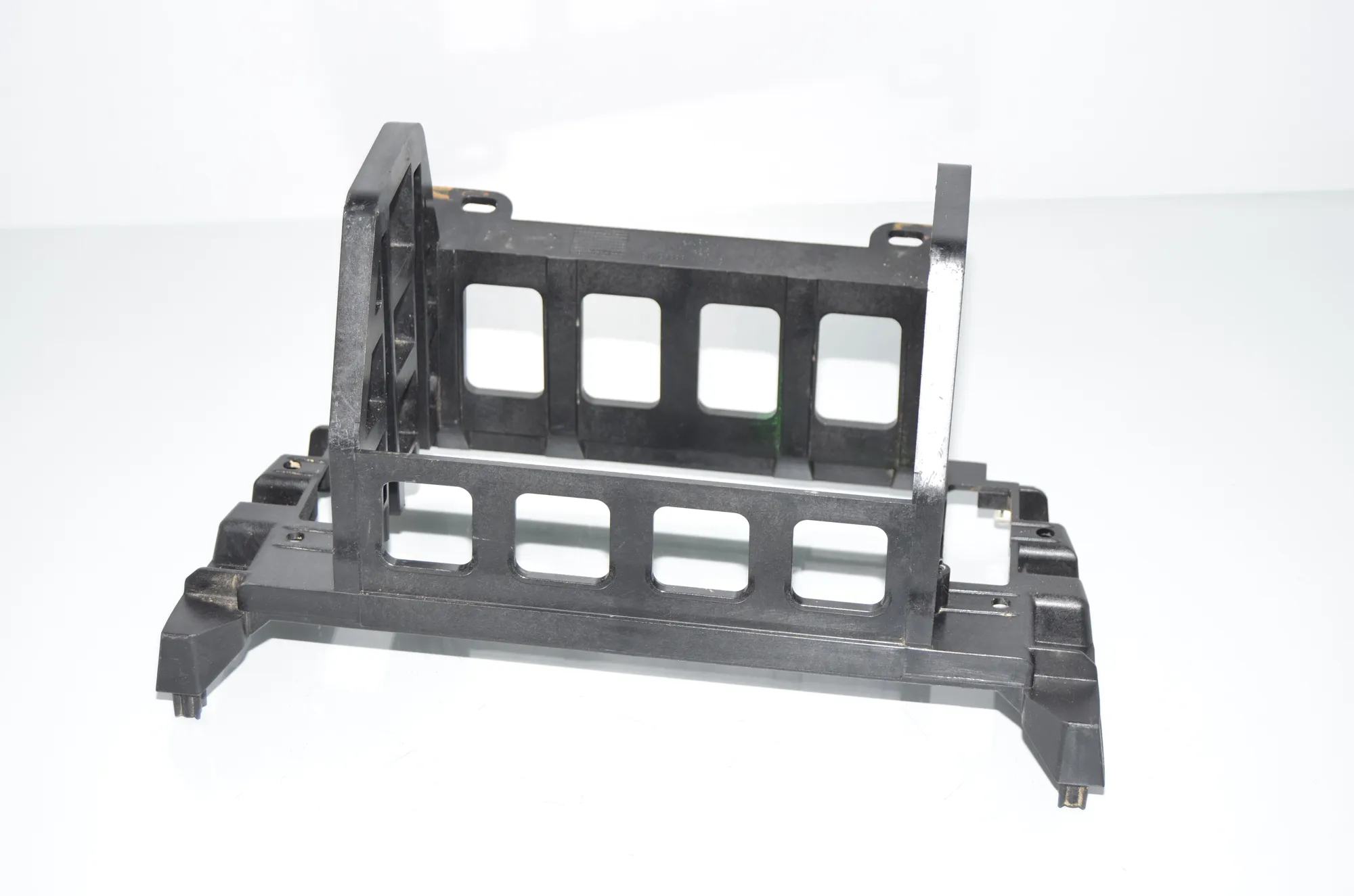 Bracket – OEM 9166665 · BMW 5 Touring (F11) 520 d 2010 – 3