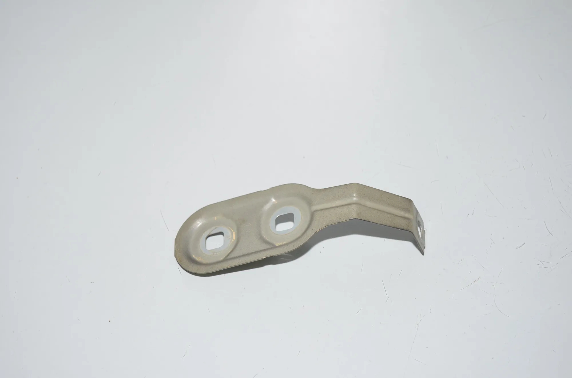 Front Right Fender Holder – OEM 7207206 · BMW 5 Touring (F11) 520 d 2010 – 3