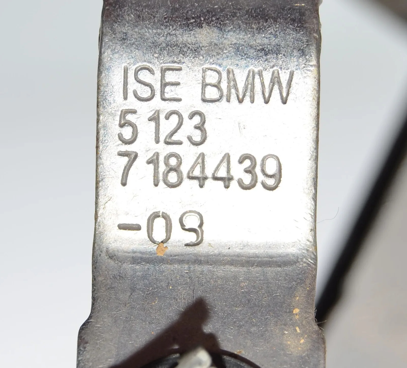 Bracket – OEM 7191328 · BMW 5 Touring (F11) 520 d 2010 – 5