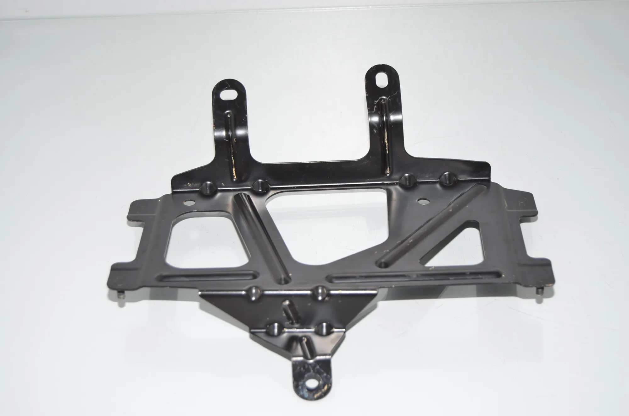 Bracket – OEM 9215493 · BMW 5 Touring (F11) 520 d 2010 – 3