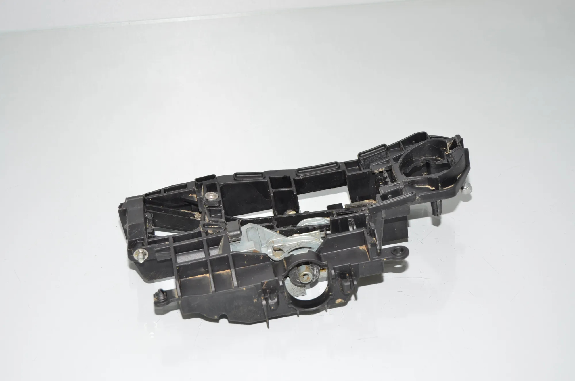 Rear Left Door Interior Handle Frame – OEM 7175649 · BMW 5 Touring (F11) 520 d 2010 – 2