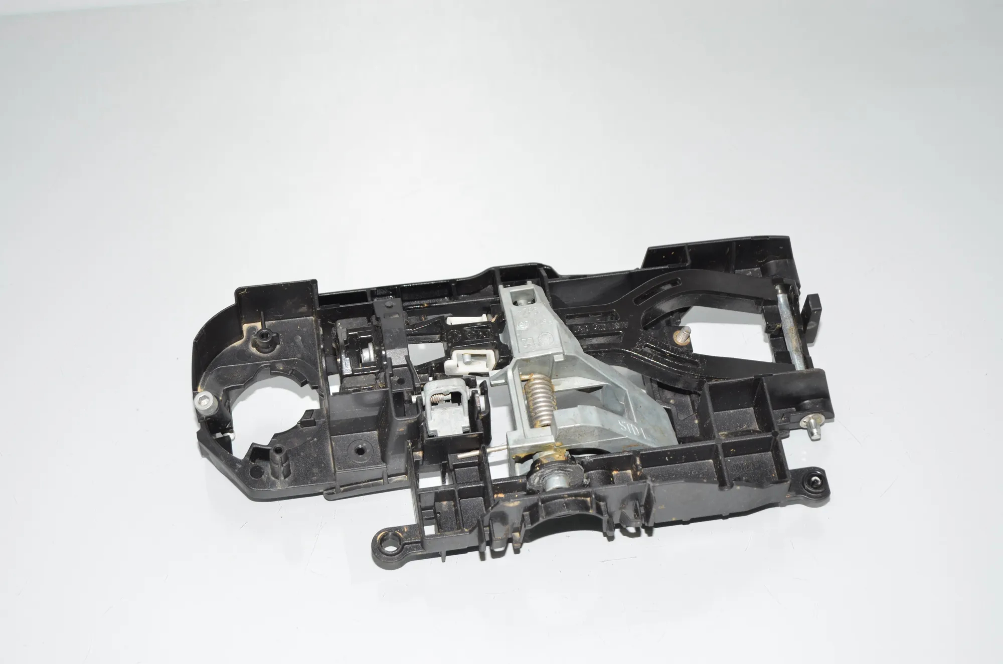 Rear Left Door Interior Handle Frame – OEM 7175649 · BMW 5 Touring (F11) 520 d 2010 – 4