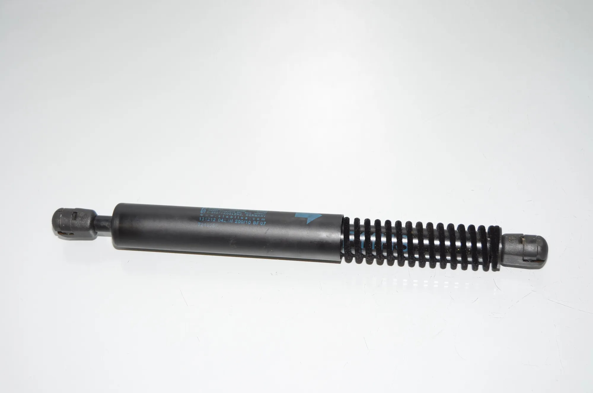 Left Side Tailgate Gas Strut – OEM 7210557 · BMW 5 Touring (F11) 520 d 2010 – 3