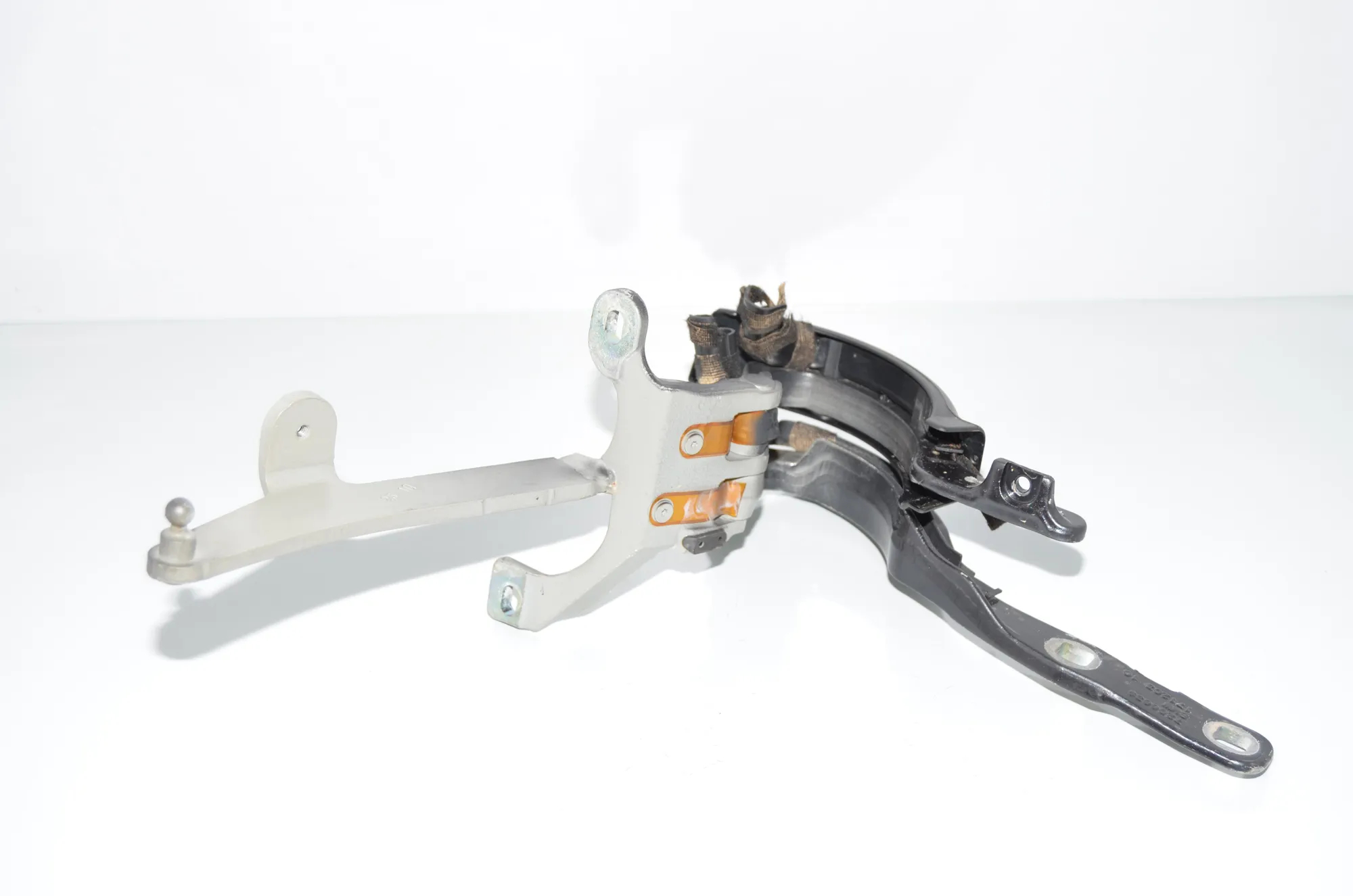 Left Side Bootlid Hinge – OEM 7206639 · BMW 5 Touring (F11) 520 d 2010 – 2
