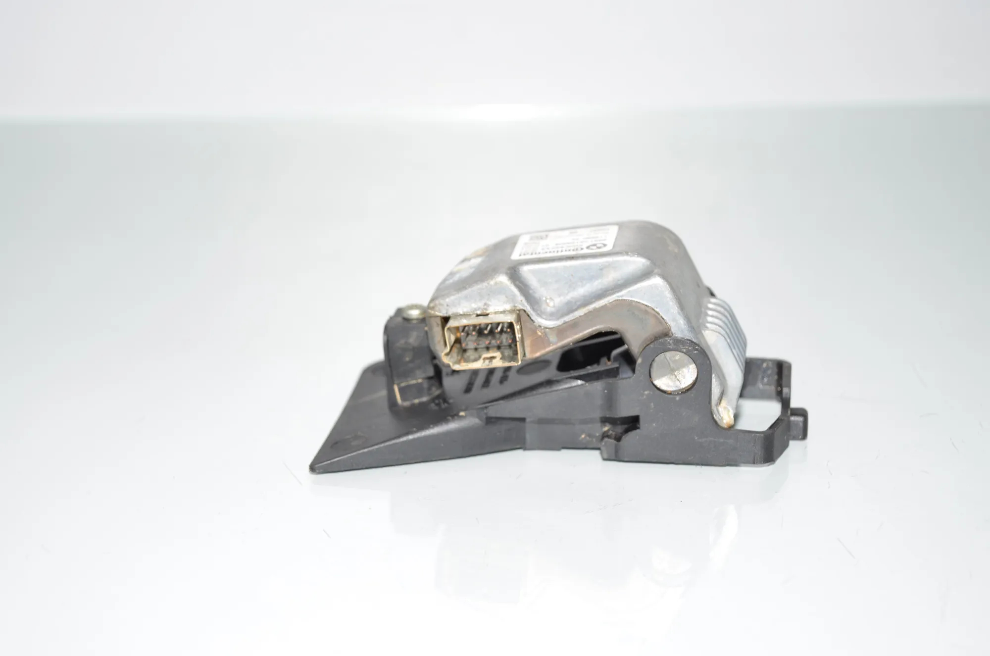 Front Camera – OEM 9199305 · BMW 5 Touring (F11) 520 d 2010 – 5
