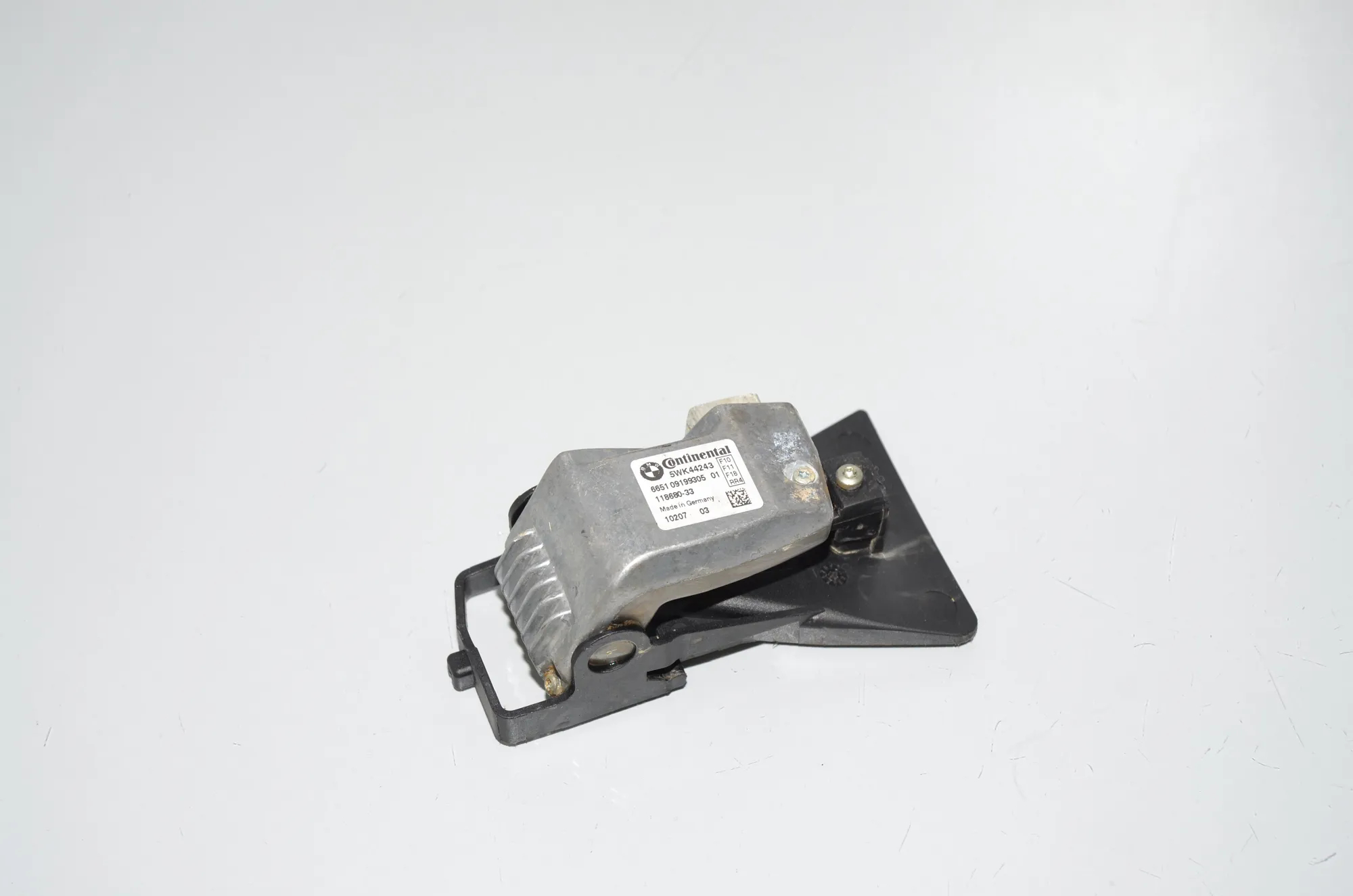 Front Camera – OEM 9199305 · BMW 5 Touring (F11) 520 d 2010 – 3
