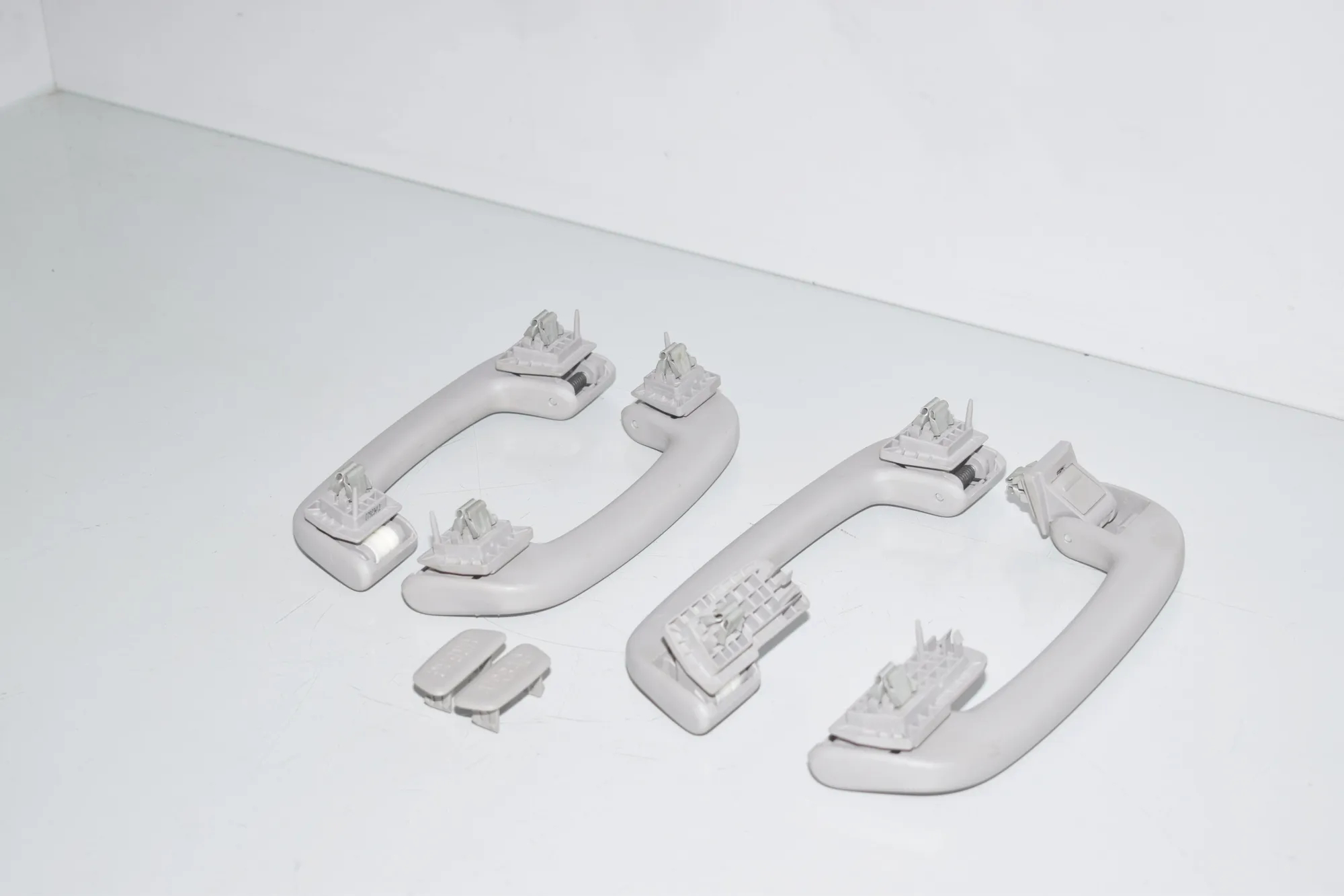 Interior Roof Handle Set – OEM 7495617 · BMW 3 (F30, F80) 328 i xDrive 2012 – 4