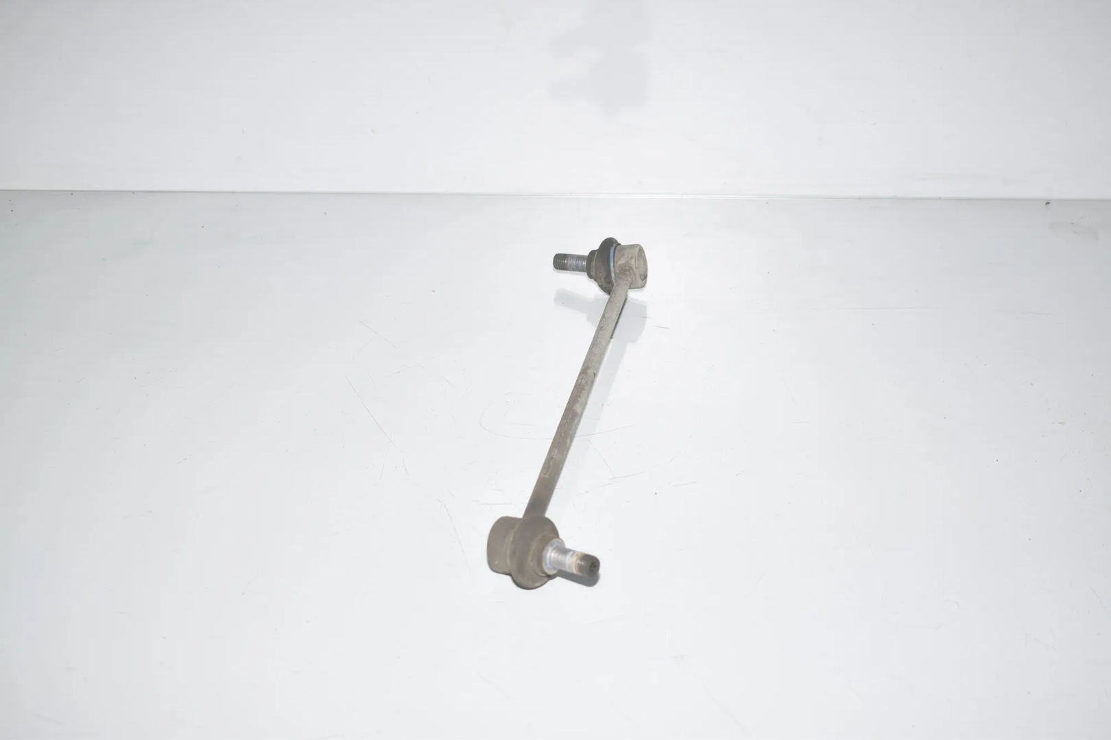 Front Right Stabilizer Link – OEM 6777319 · BMW 6 Gran Coupe (F06) 640 d 2013 – 2