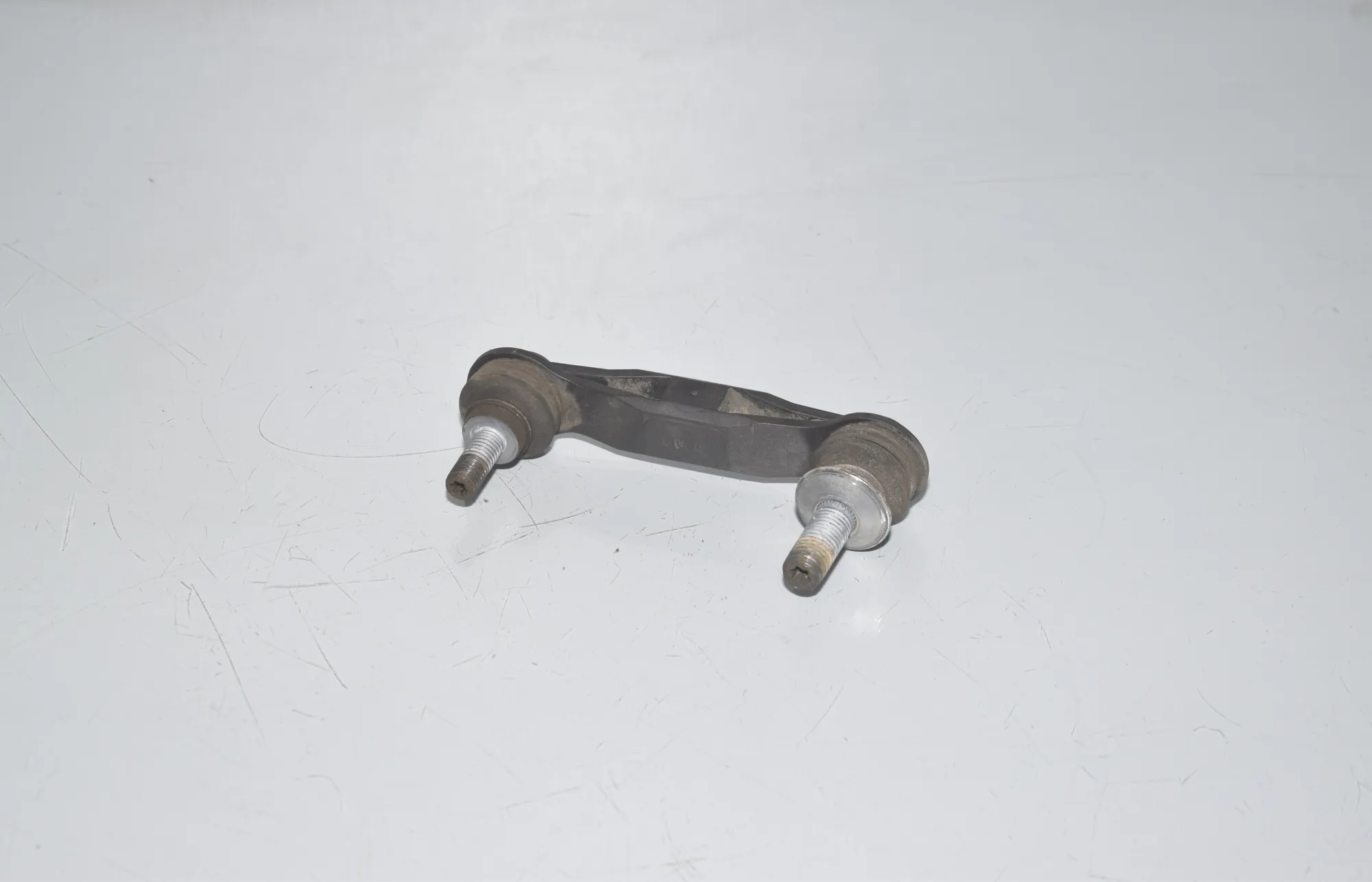 Rear Left Stabilizer Link – OEM 2450703 · BMW 6 Gran Coupe (F06) 640 d 2013 – 3