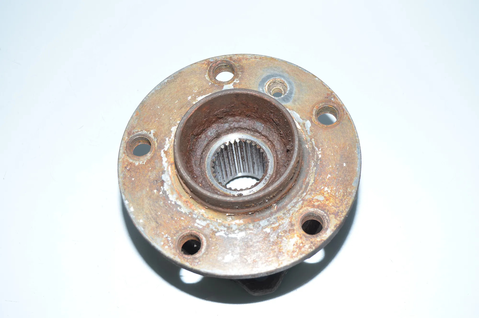 Rear Right Wheel Bearing – OEM 6867806 · BMW 5 (F10) 530 d 2010