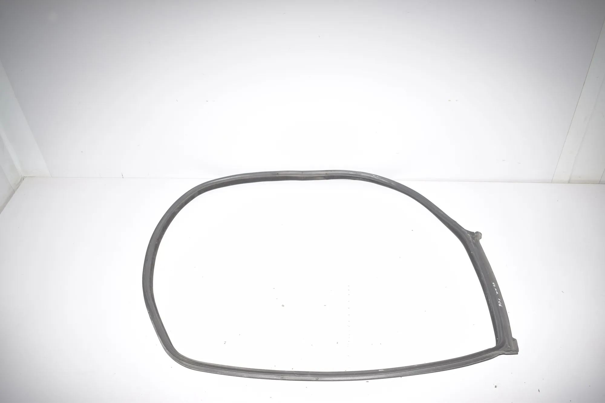 Rear Left Door Seal Rubber – OEM 7275315 · BMW 6 Gran Coupe (F06) 640 d 2013 – 2