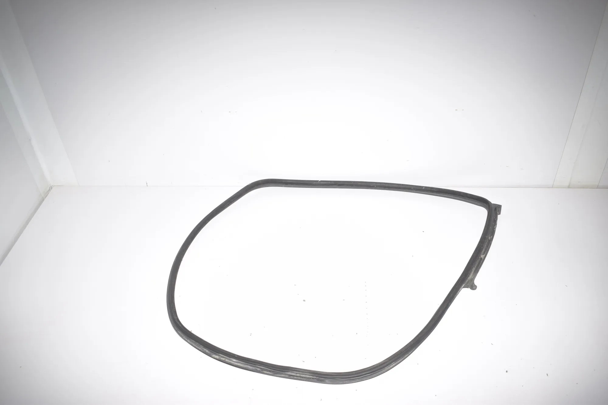 Rear Left Door Seal Rubber – OEM 7275315 · BMW 6 Gran Coupe (F06) 640 d 2013