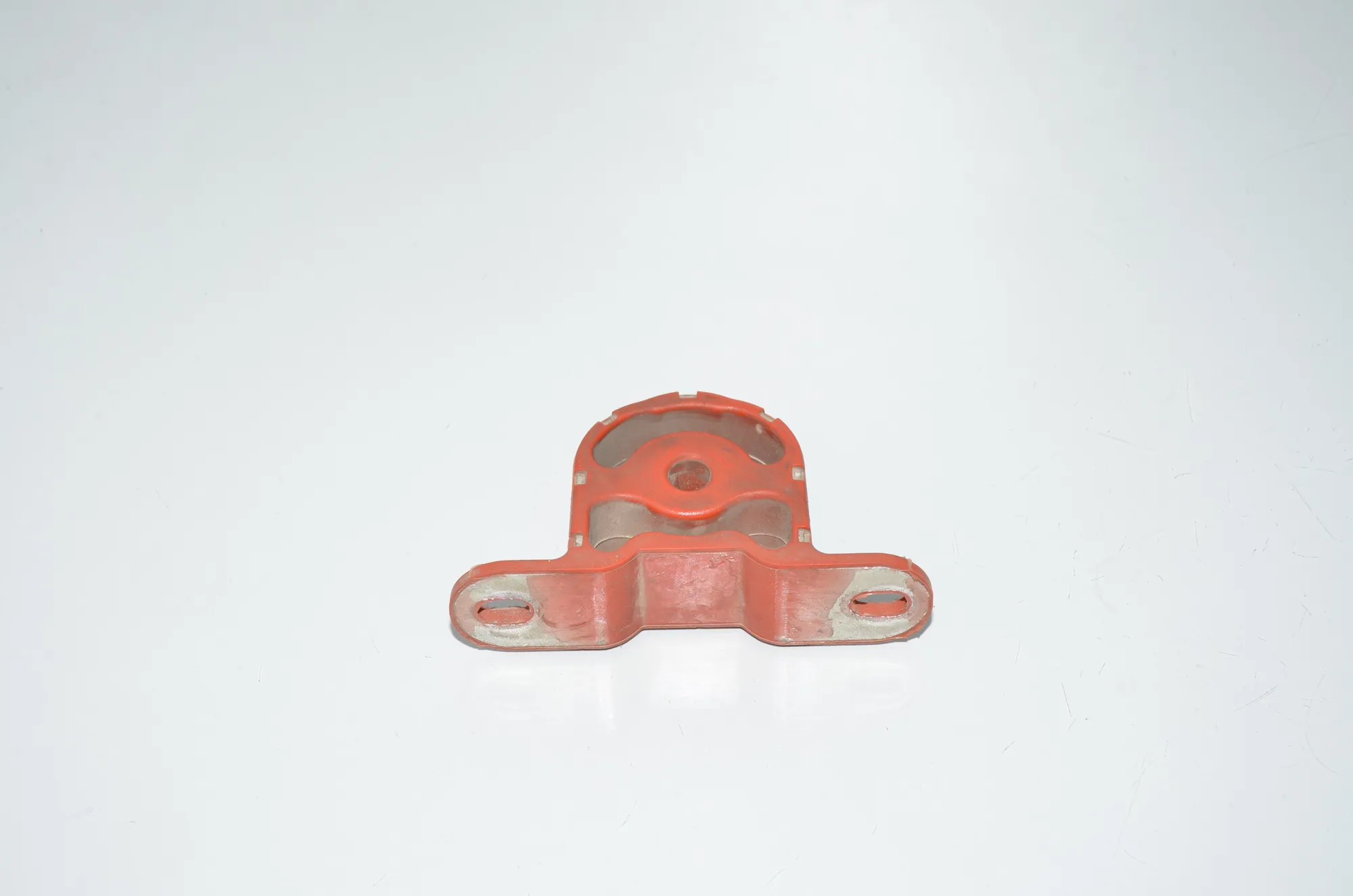 Exhaust Holder – OEM 18307633674 · BMW 5 (F10) BMW 5 (F10) 520 i 2013 – 4