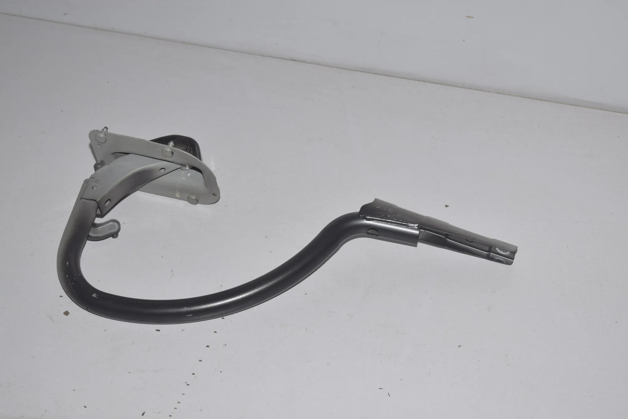 Left Side Bootlid Hinge – OEM 7275641 · BMW 6 Gran Coupe (F06) 640 d 2013 – 3