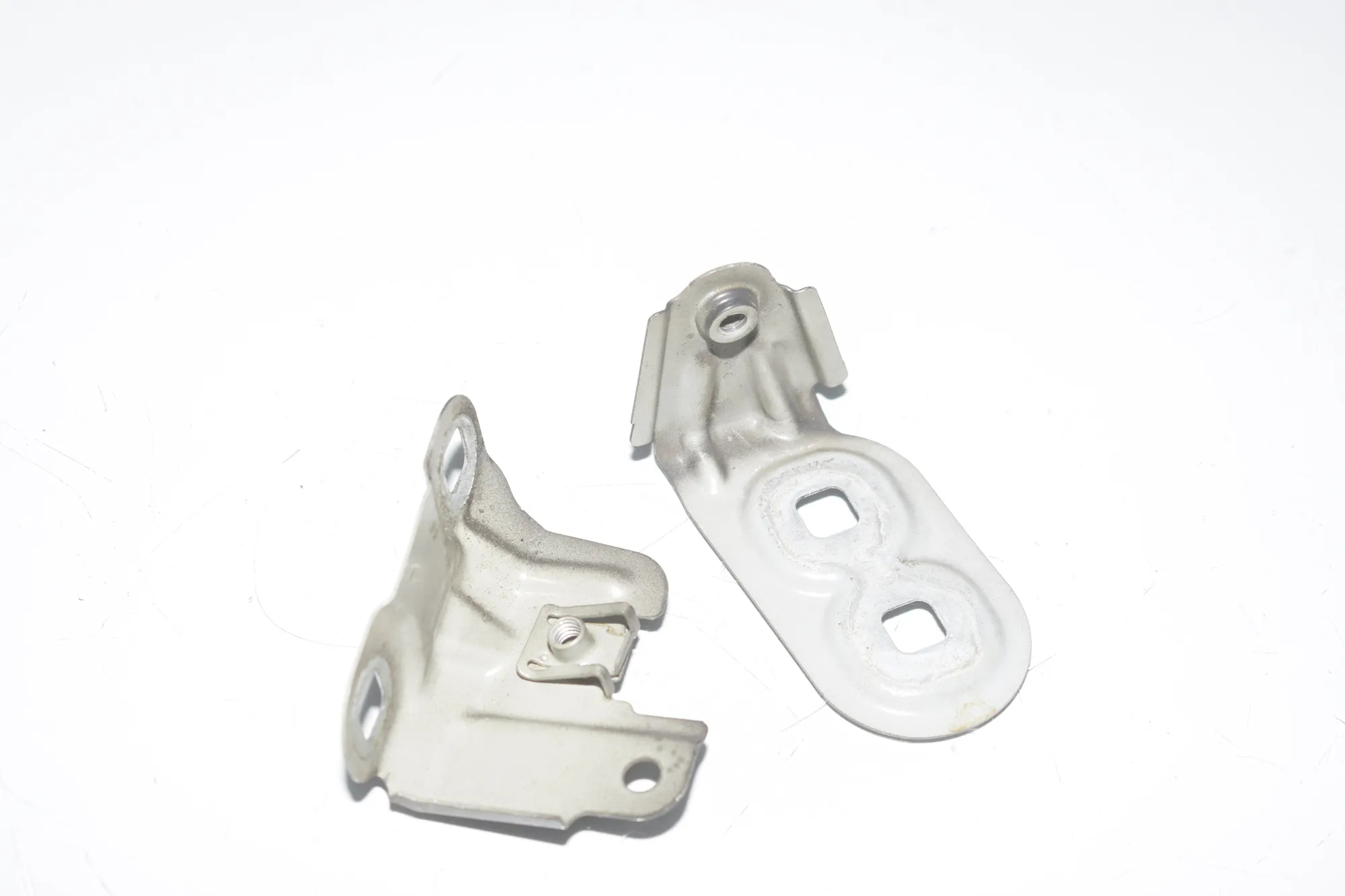 Front Right Fender Holder – OEM 7230582 · BMW 6 Gran Coupe (F06) 640 d 2013 – 5