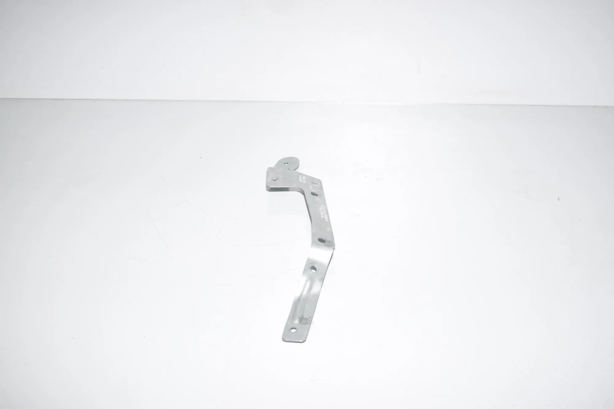 Bracket – OEM 7277136 · BMW 6 Gran Coupe (F06) 640 d 2013 – 4