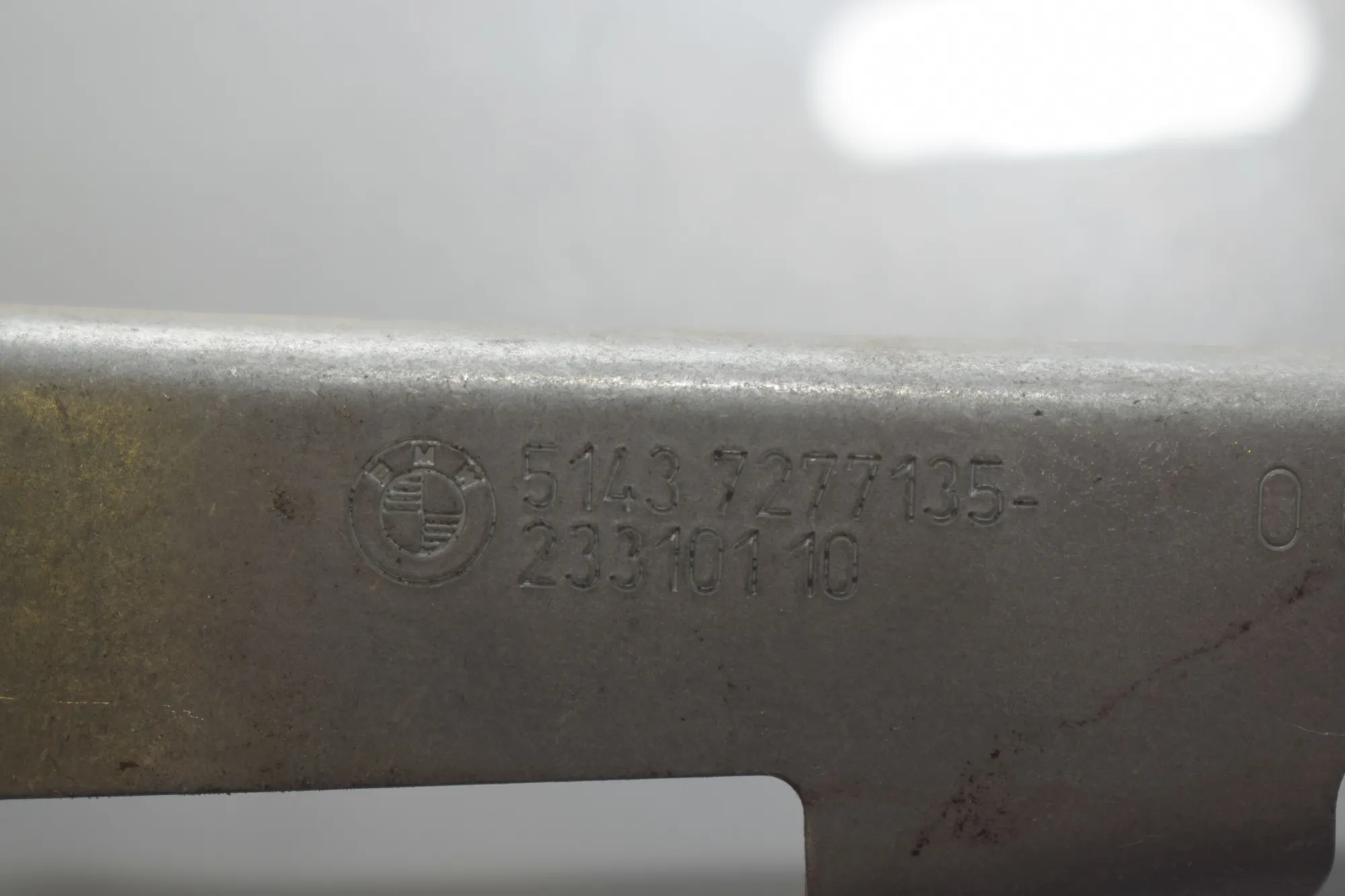 Bracket – OEM 7277135 · BMW 6 Gran Coupe (F06) 640 d 2013 – 5