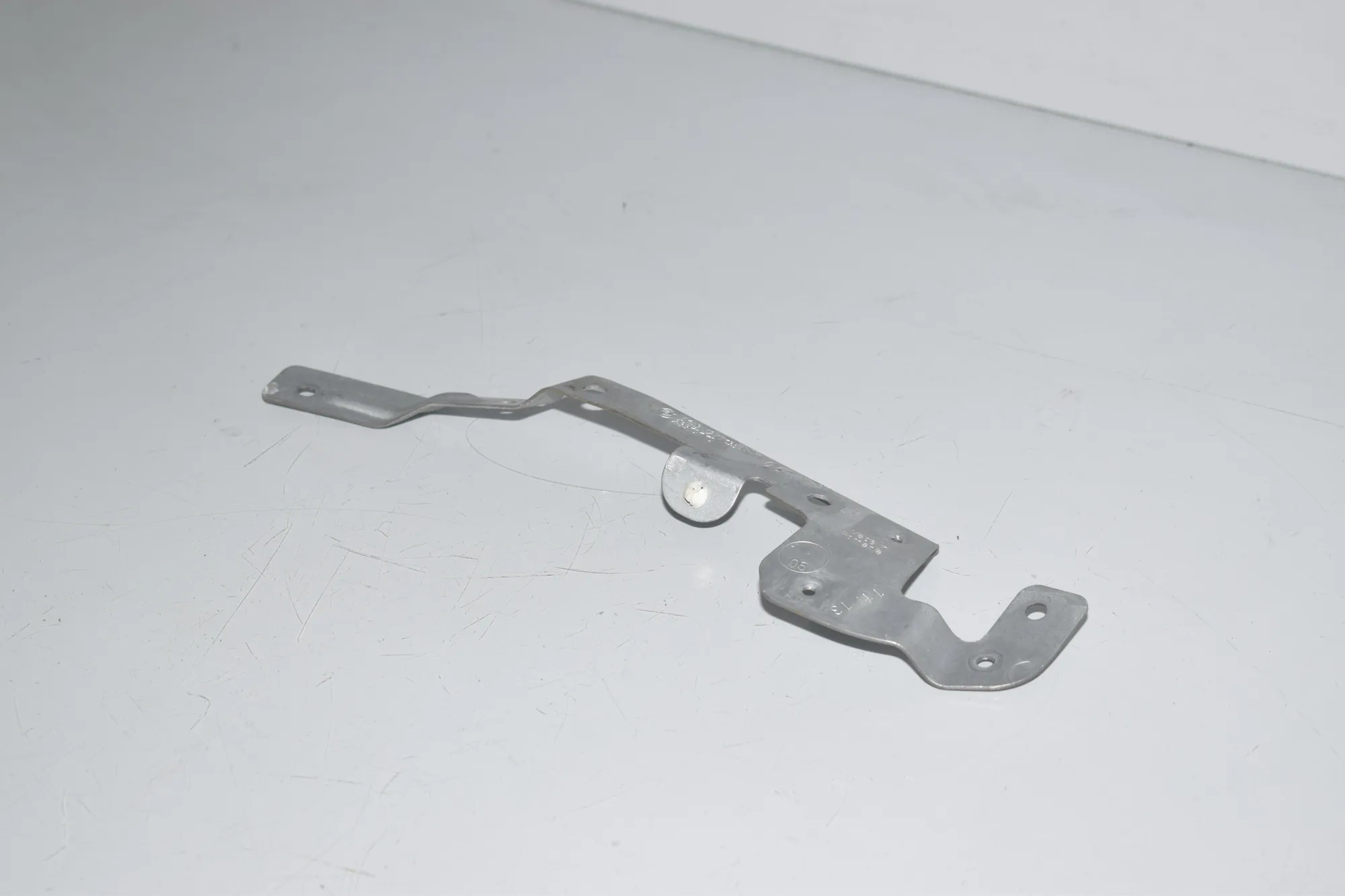 Bracket – OEM 7277135 · BMW 6 Gran Coupe (F06) 640 d 2013 – 2