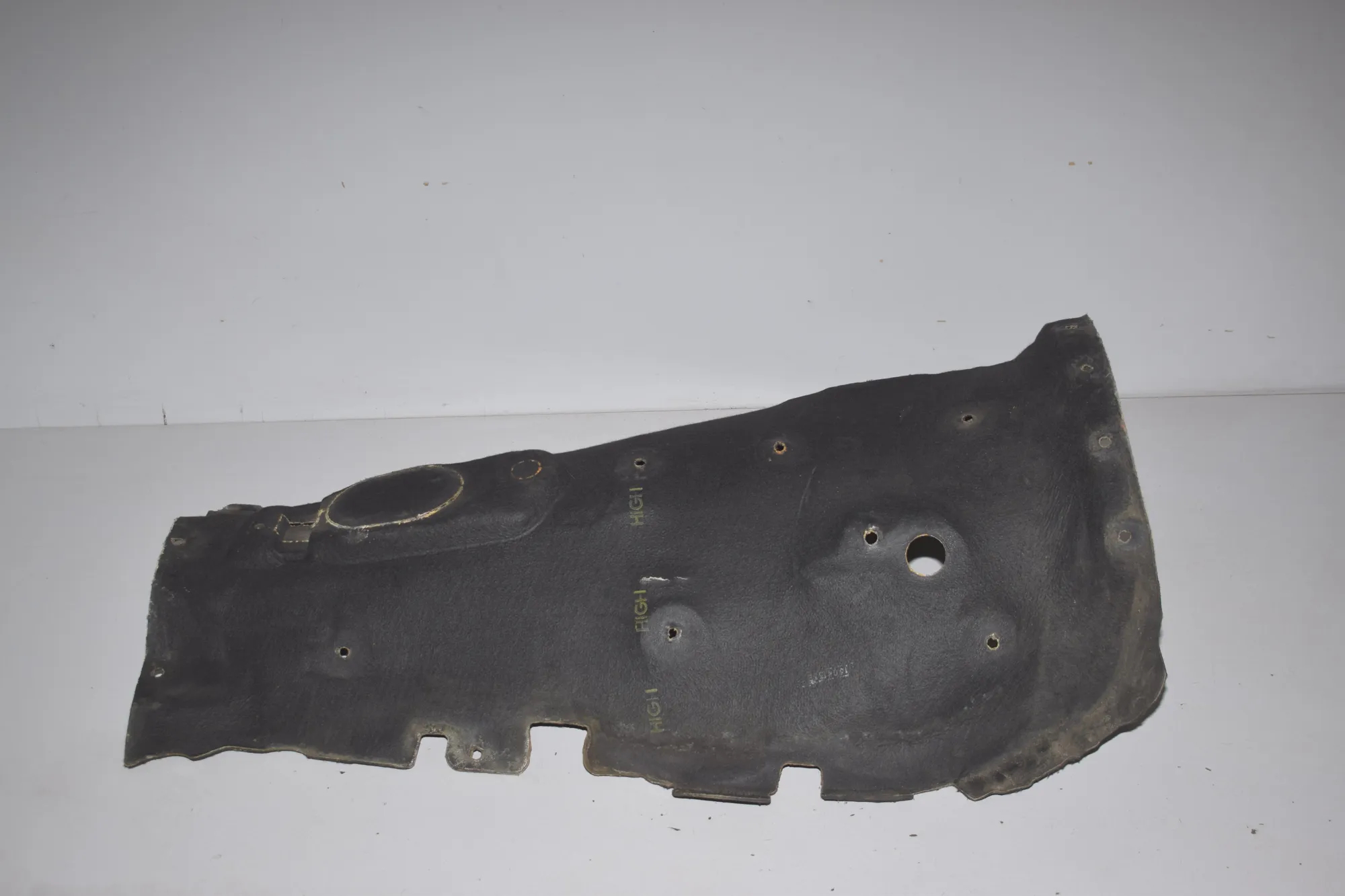 Other Underbody Cover – OEM 6989303 · BMW 6 Gran Coupe (F06) 640 d 2013