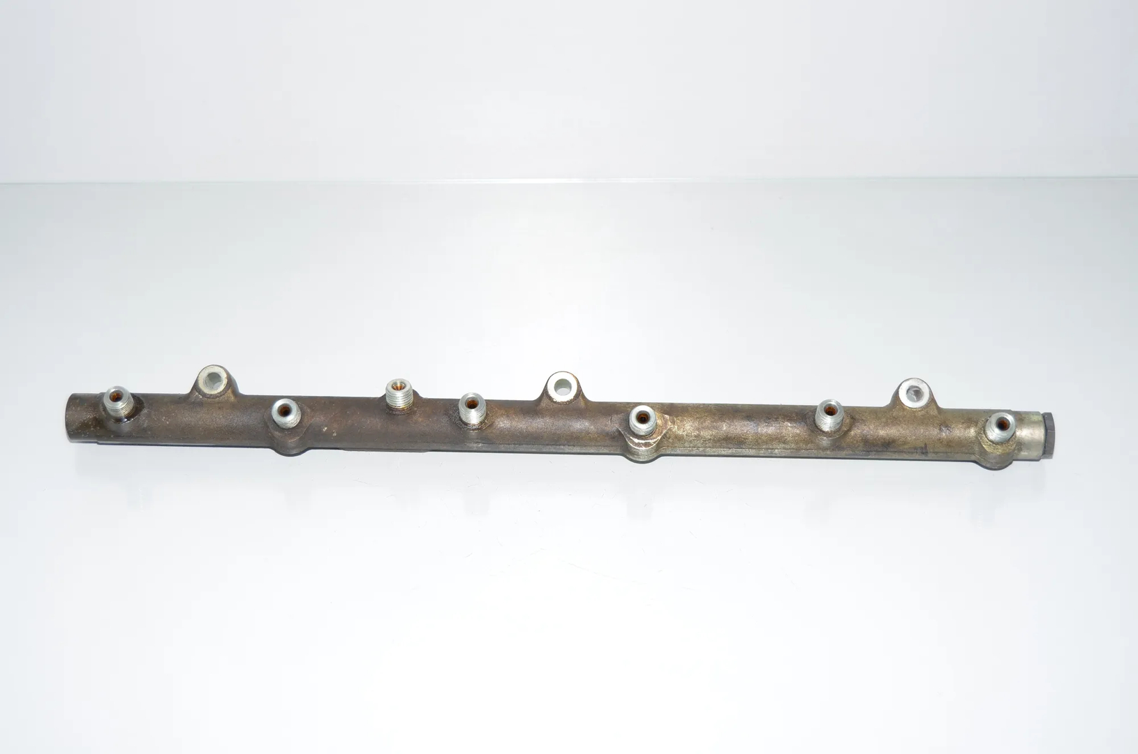 Fuel Rail – OEM 0445216002 · BMW 5 (E39) 530 d 2000